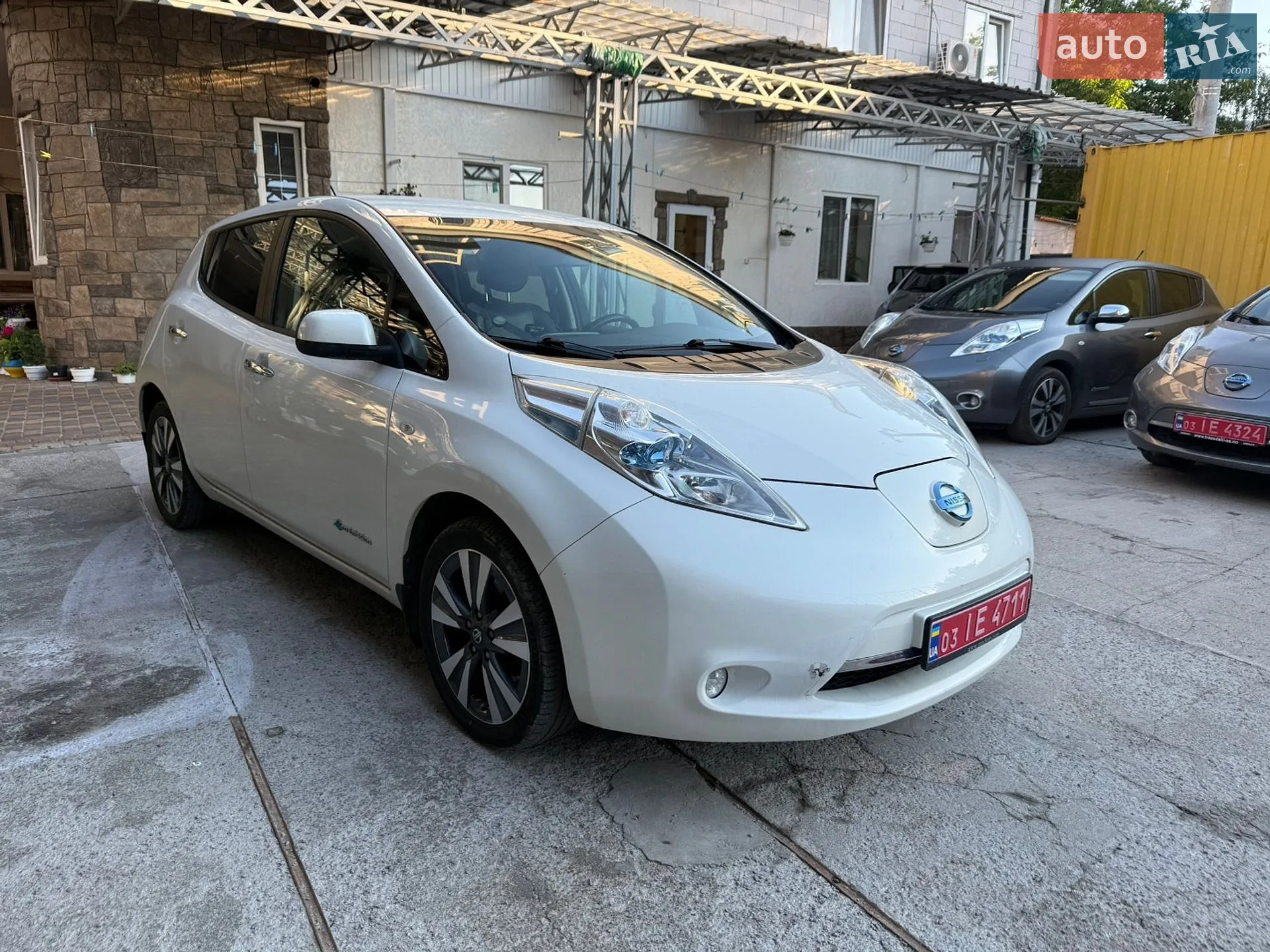 2014 Nissan Leaf - мініатюра 38