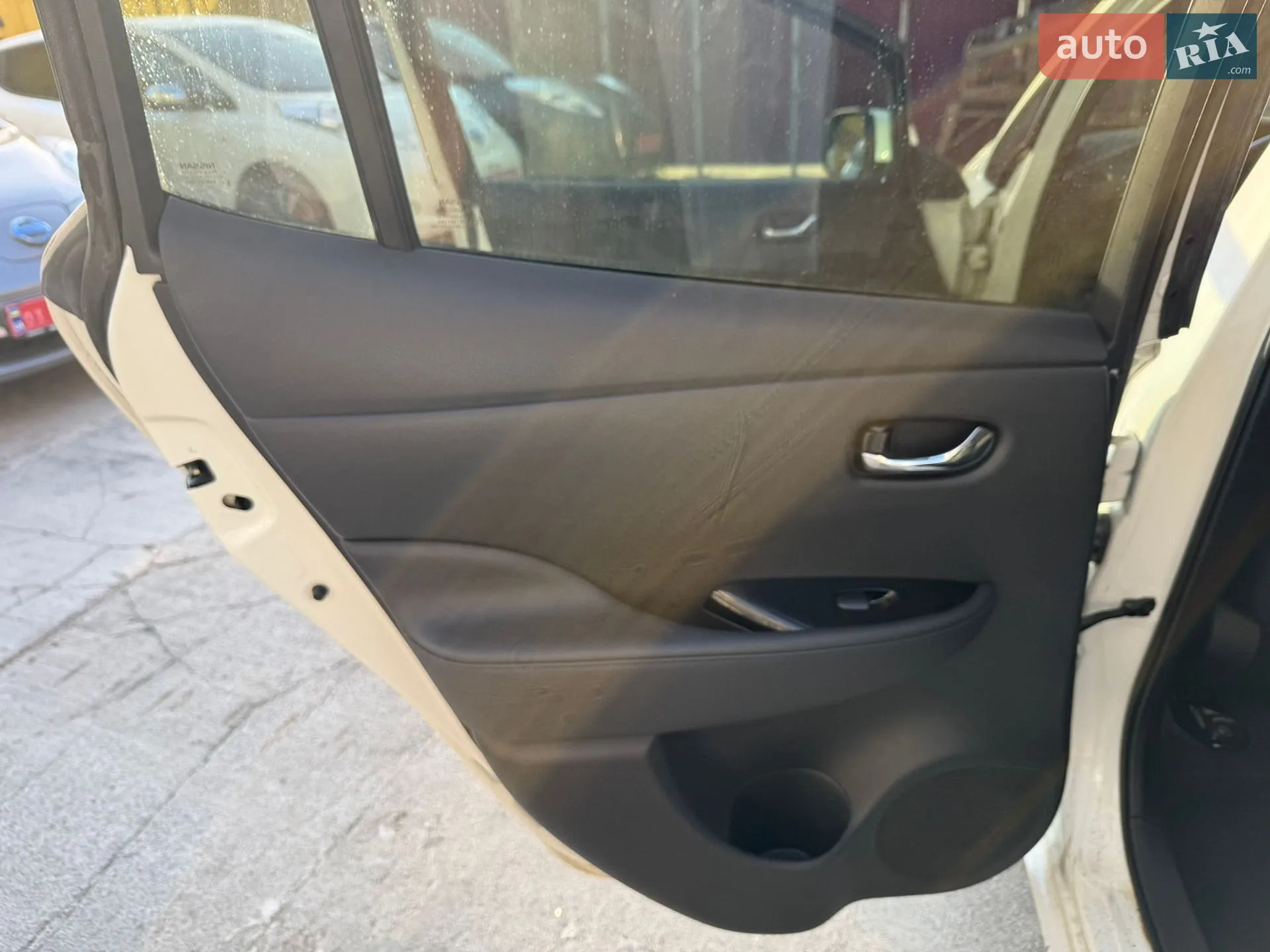 2014 Nissan Leaf - мініатюра 47