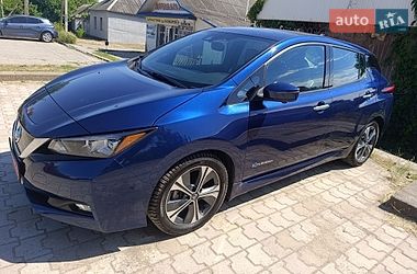 Хэтчбек Nissan Leaf 2018 в Николаеве