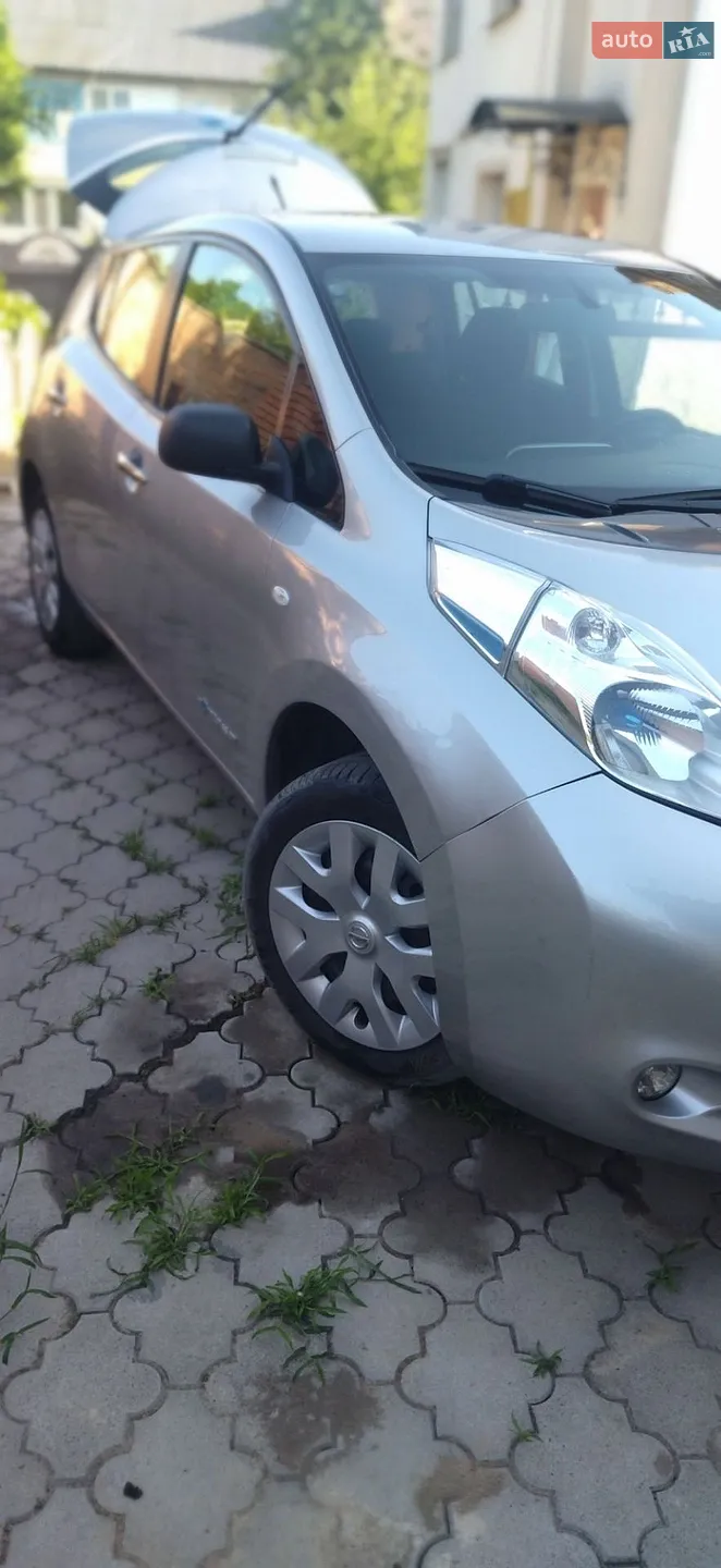 2013 Nissan Leaf - мініатюра 18