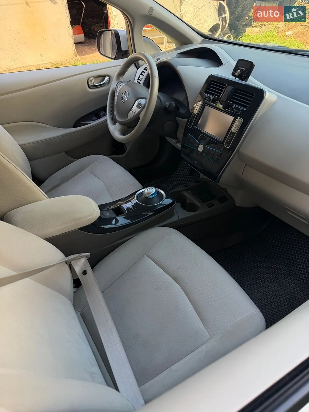 2012 Nissan Leaf - мініатюра 7