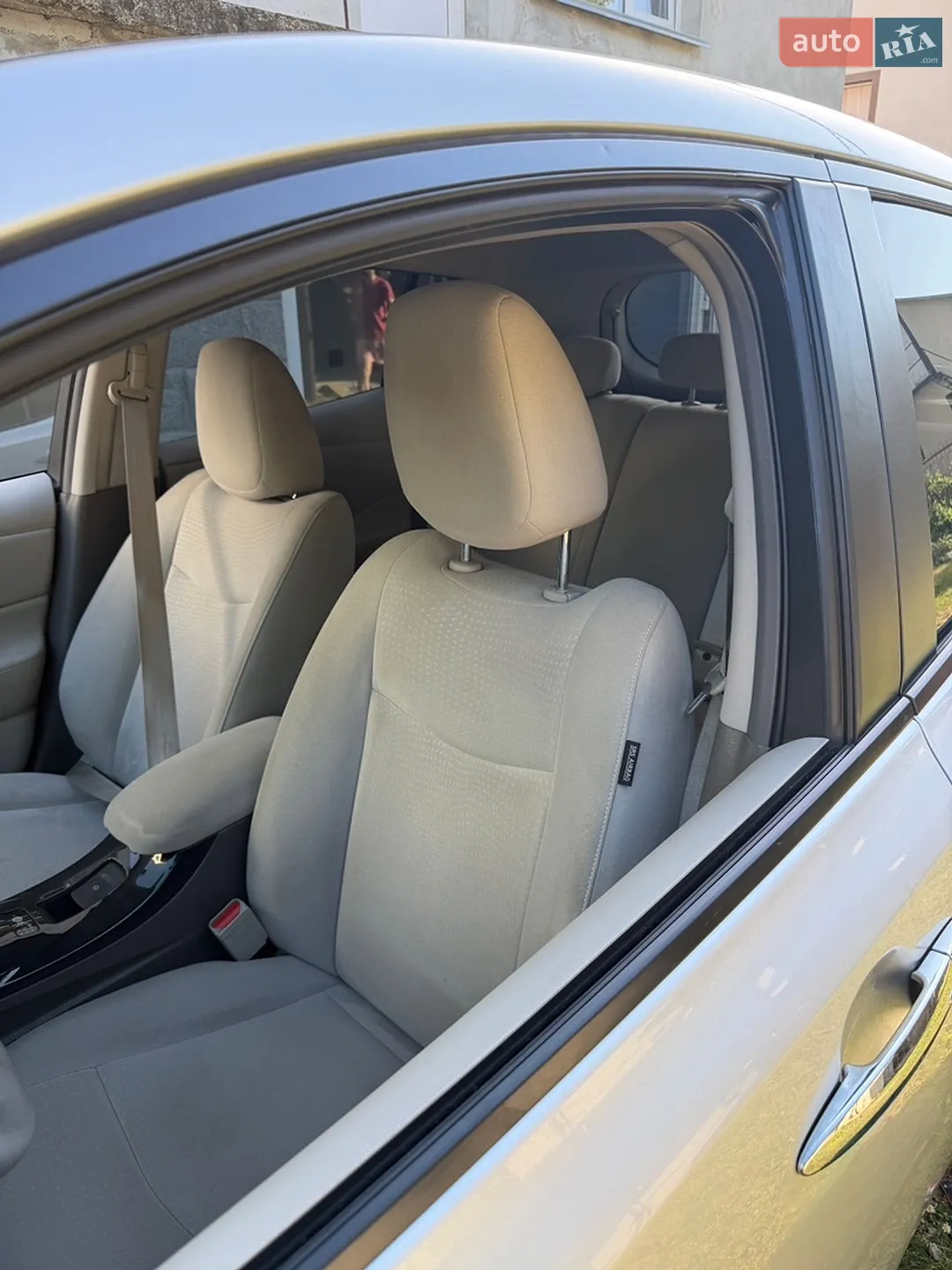 2012 Nissan Leaf - мініатюра 11