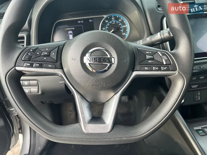Nissan Leaf 2021 VIN 1N4AZ1BV4MC553981 фото оголошення 27 з 76