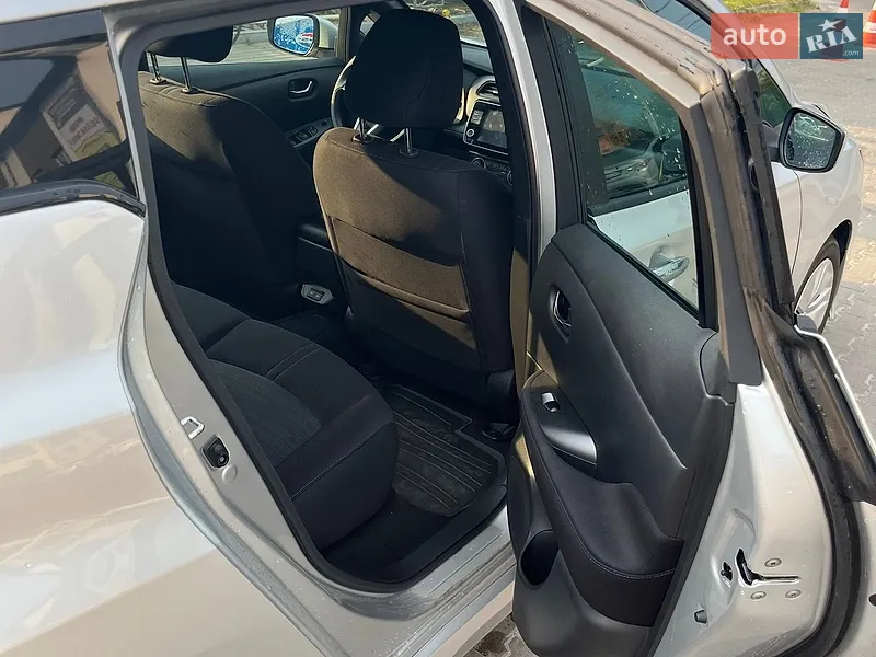 Nissan Leaf 2021 VIN 1N4AZ1BV4MC553981 фото оголошення 31 з 76