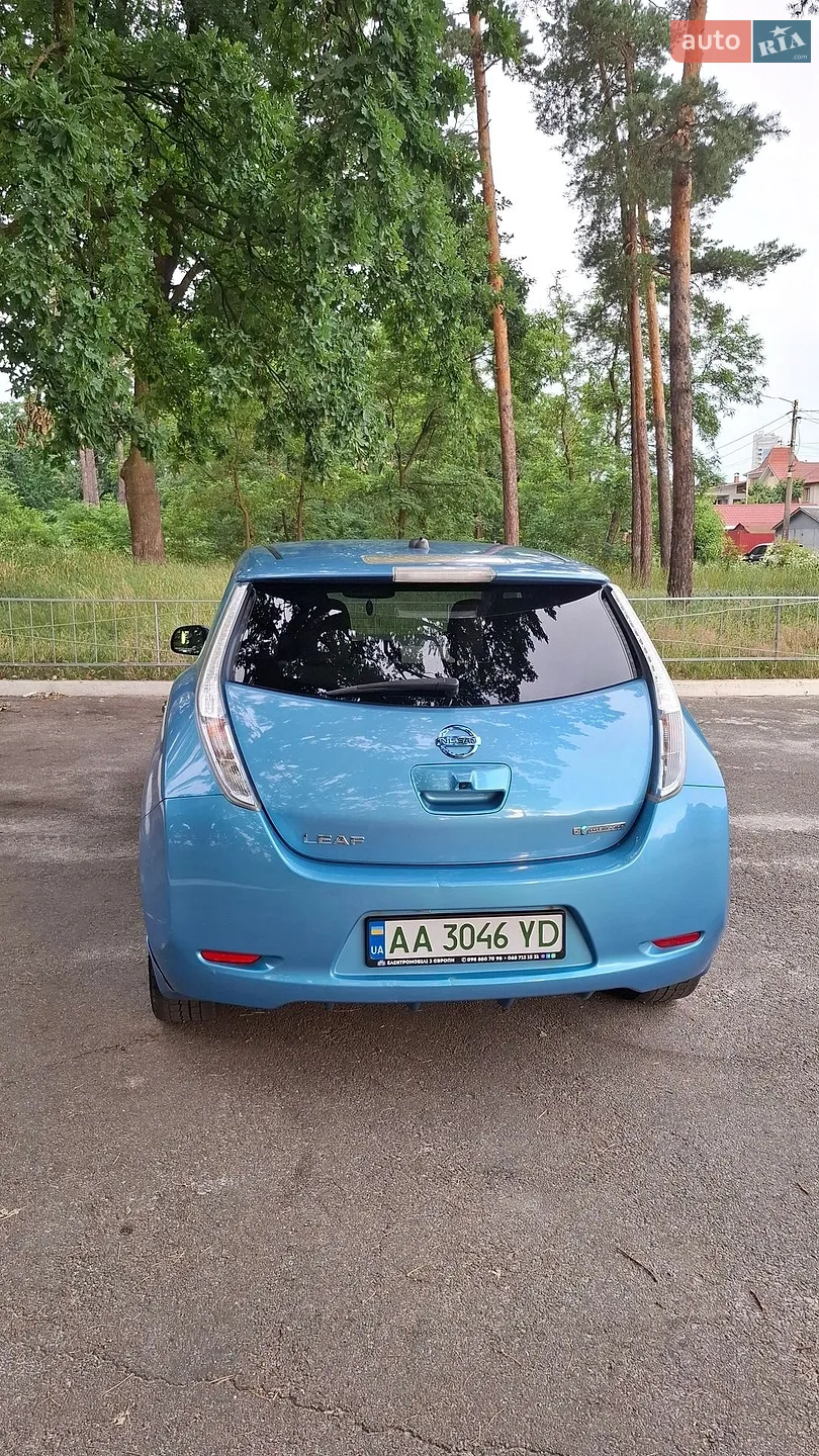 2011 Nissan Leaf - мініатюра 9