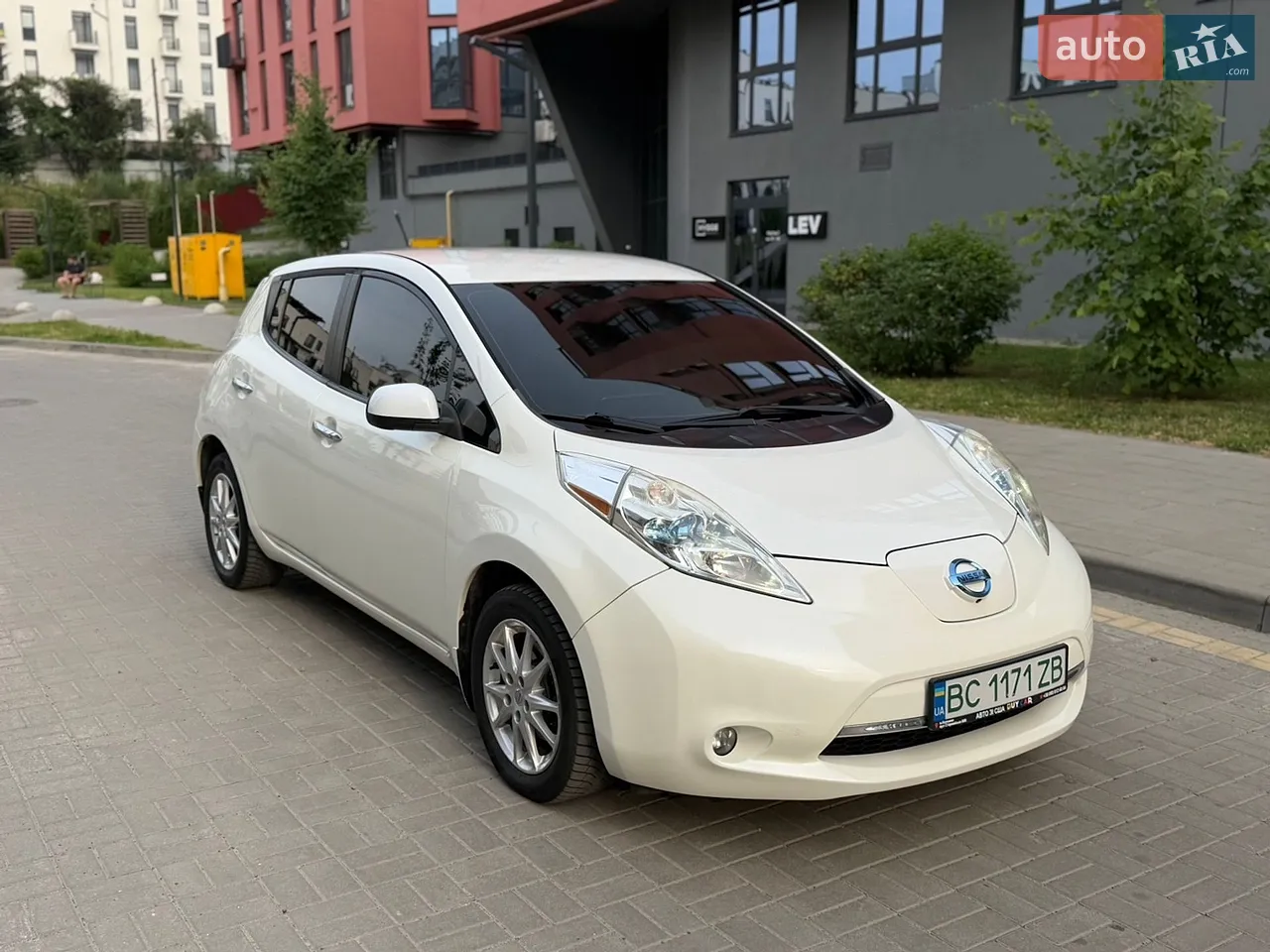 2013 Nissan Leaf - мініатюра 29