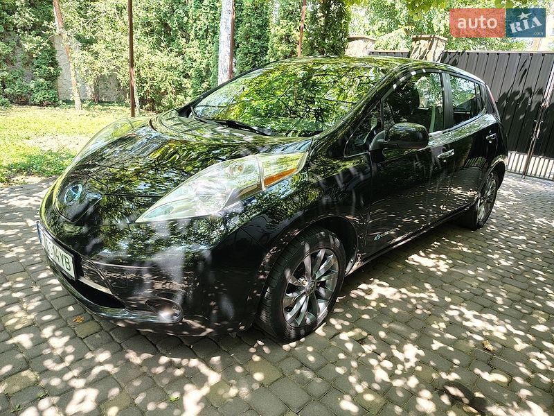 Хэтчбек Nissan Leaf 2014 в Ивано-Франковске