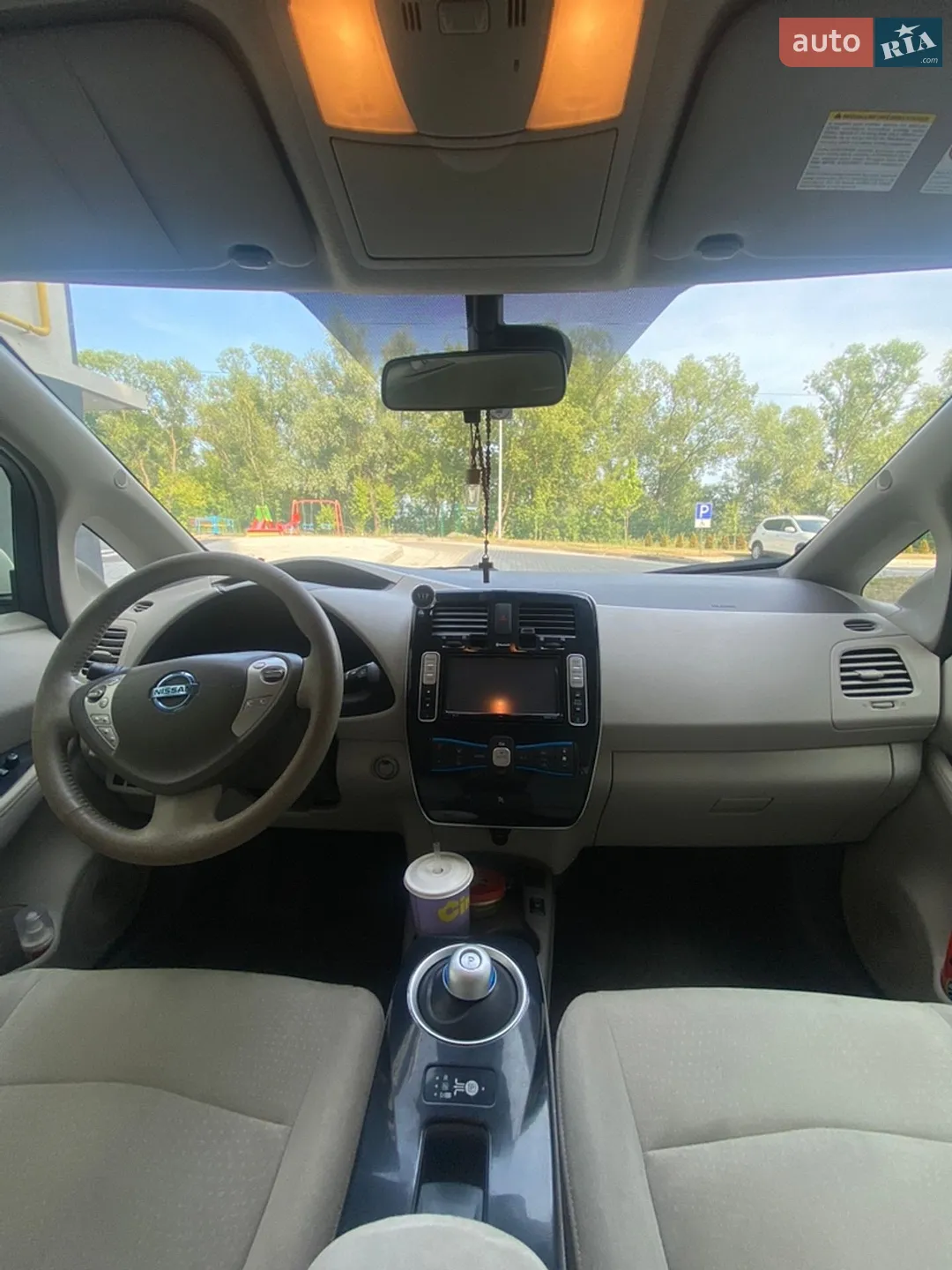 2011 Nissan Leaf - мініатюра 21