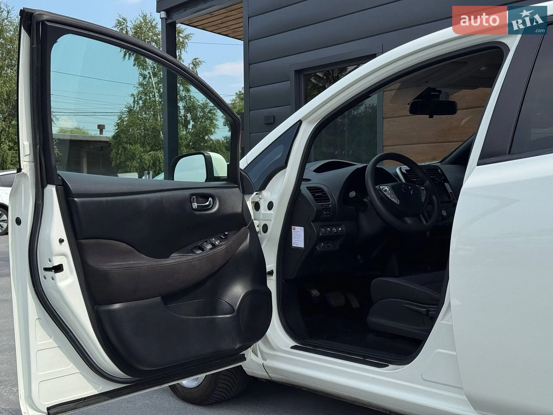 2016 Nissan Leaf - мініатюра 23