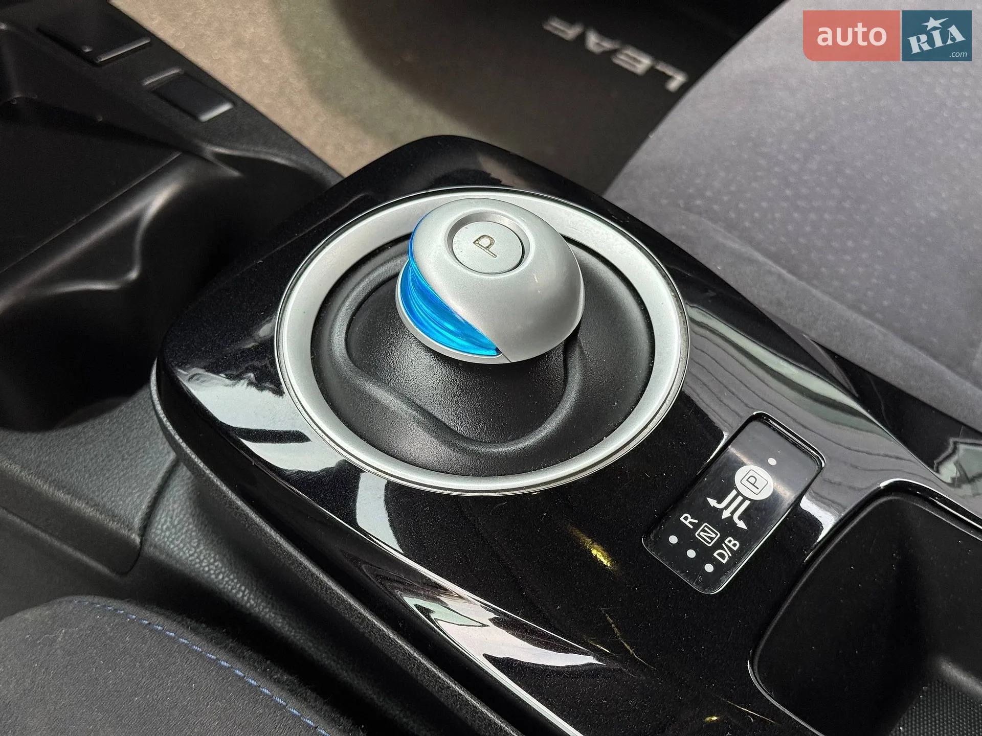 2016 Nissan Leaf - мініатюра 32