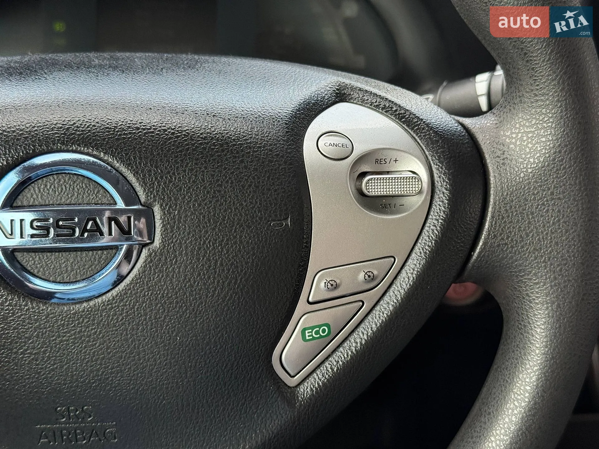 2016 Nissan Leaf - мініатюра 35