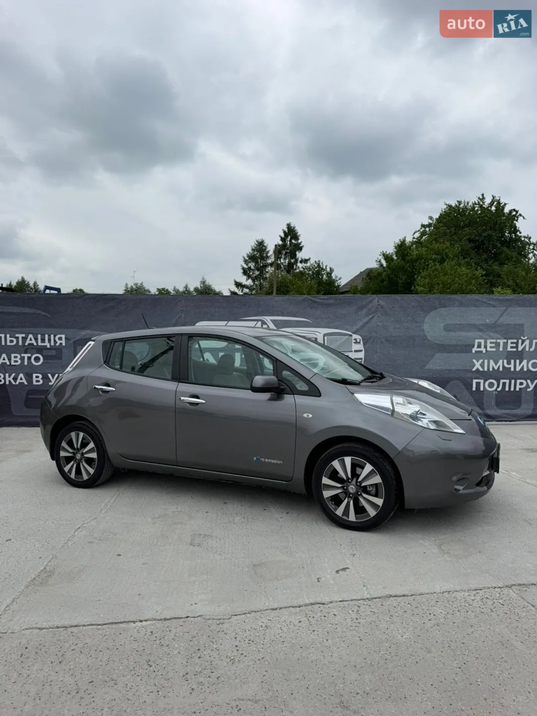 2015 Nissan Leaf - мініатюра 9