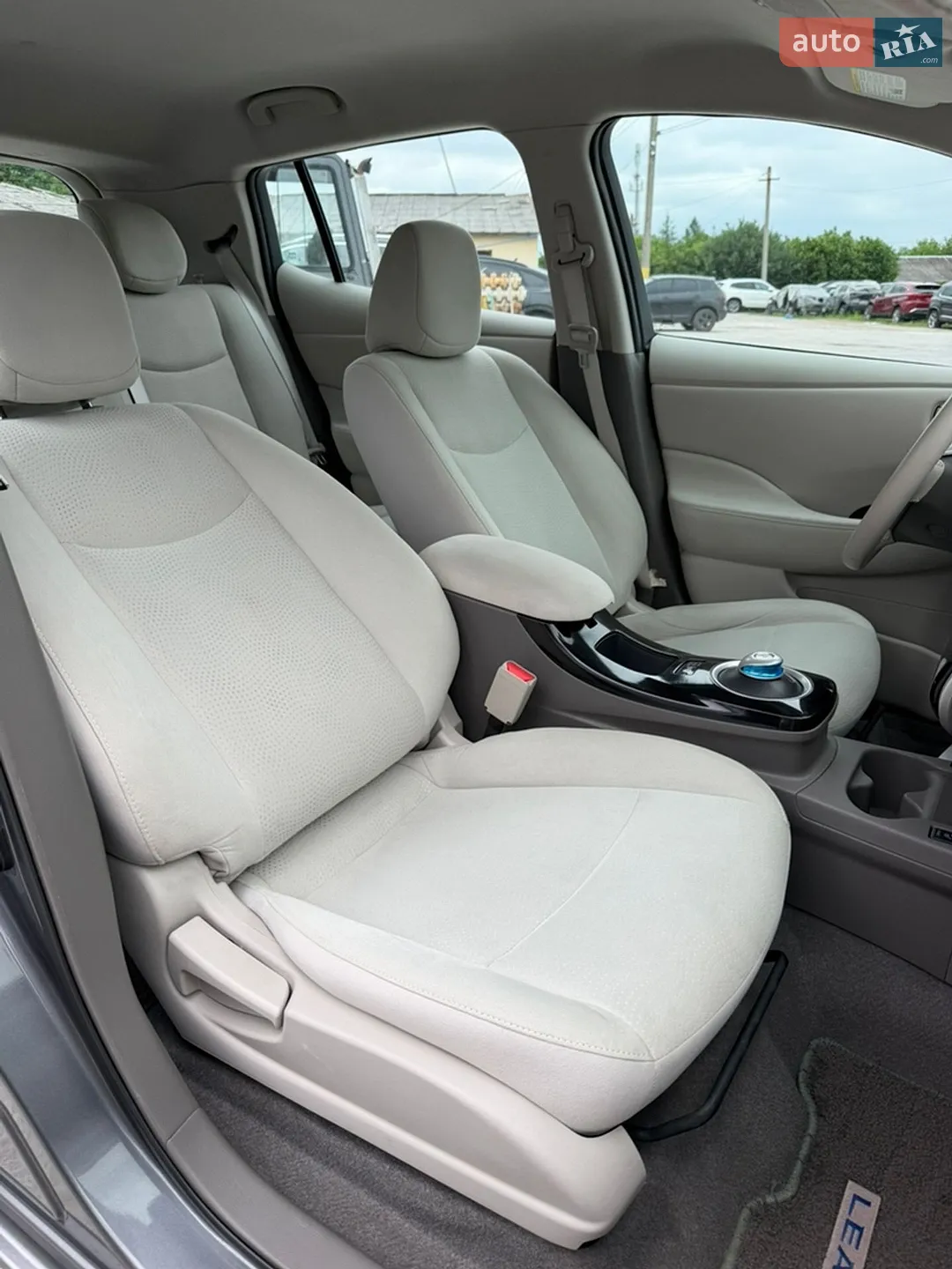 2015 Nissan Leaf - мініатюра 39