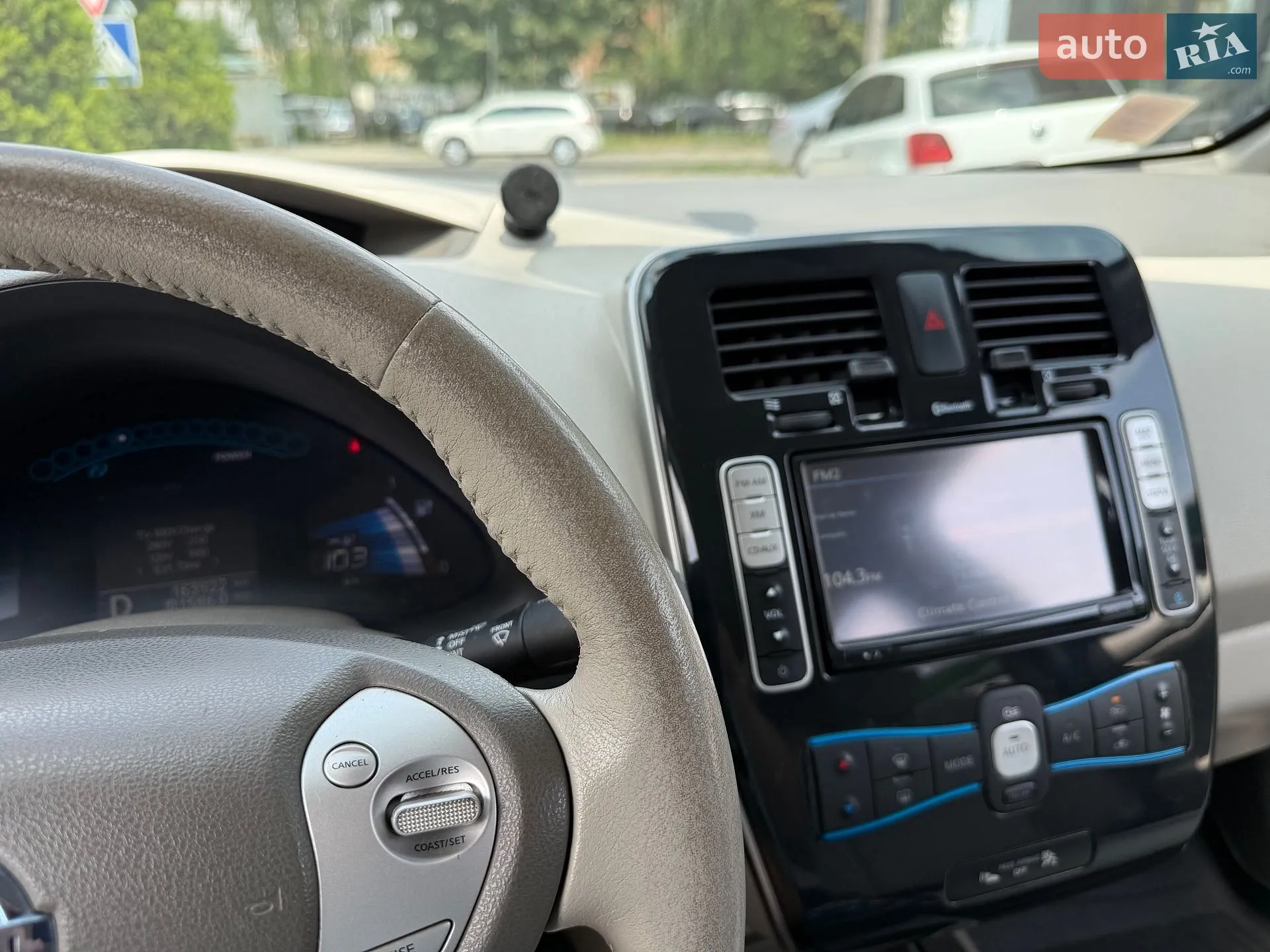 2012 Nissan Leaf - мініатюра 5