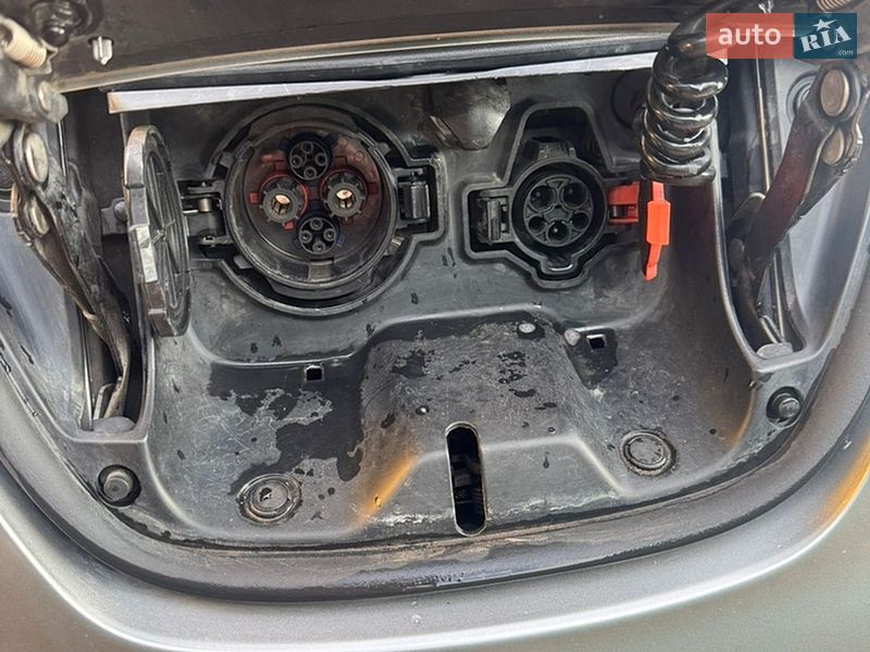 Хэтчбек Nissan Leaf 2013 в Виннице