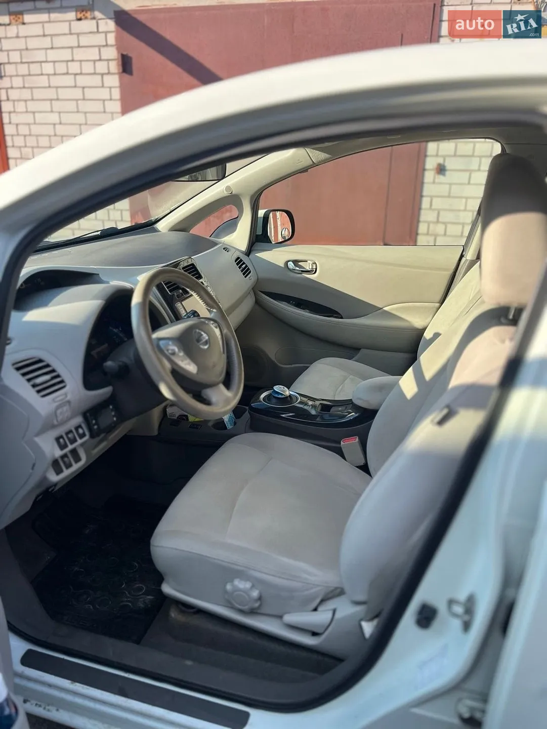 2012 Nissan Leaf - мініатюра 8