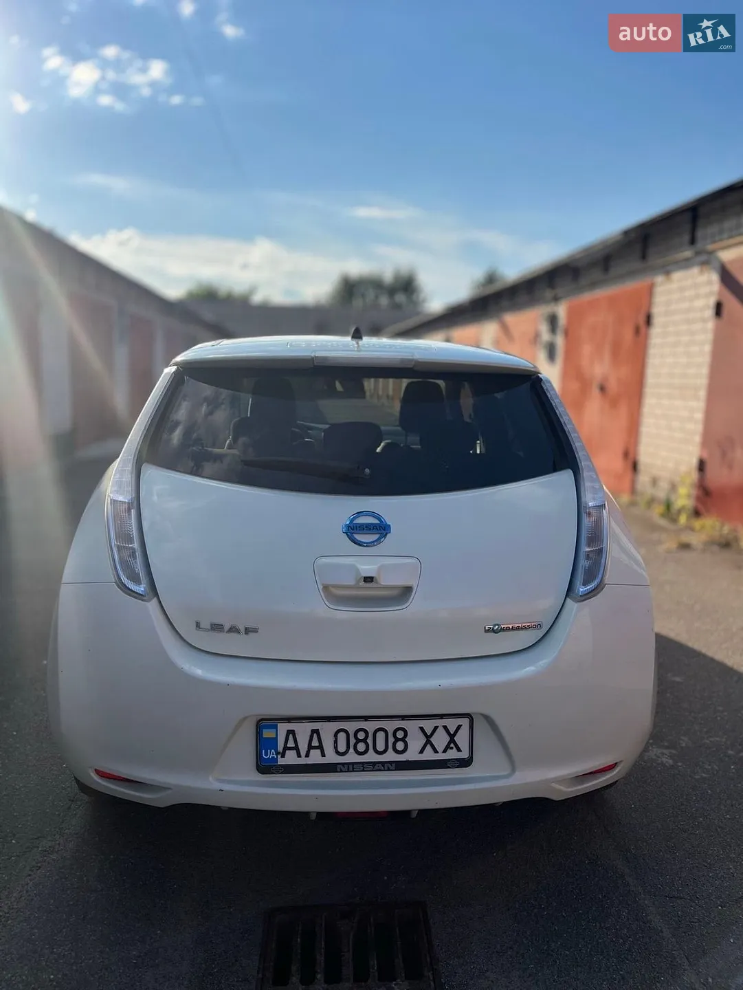 2012 Nissan Leaf - мініатюра 12