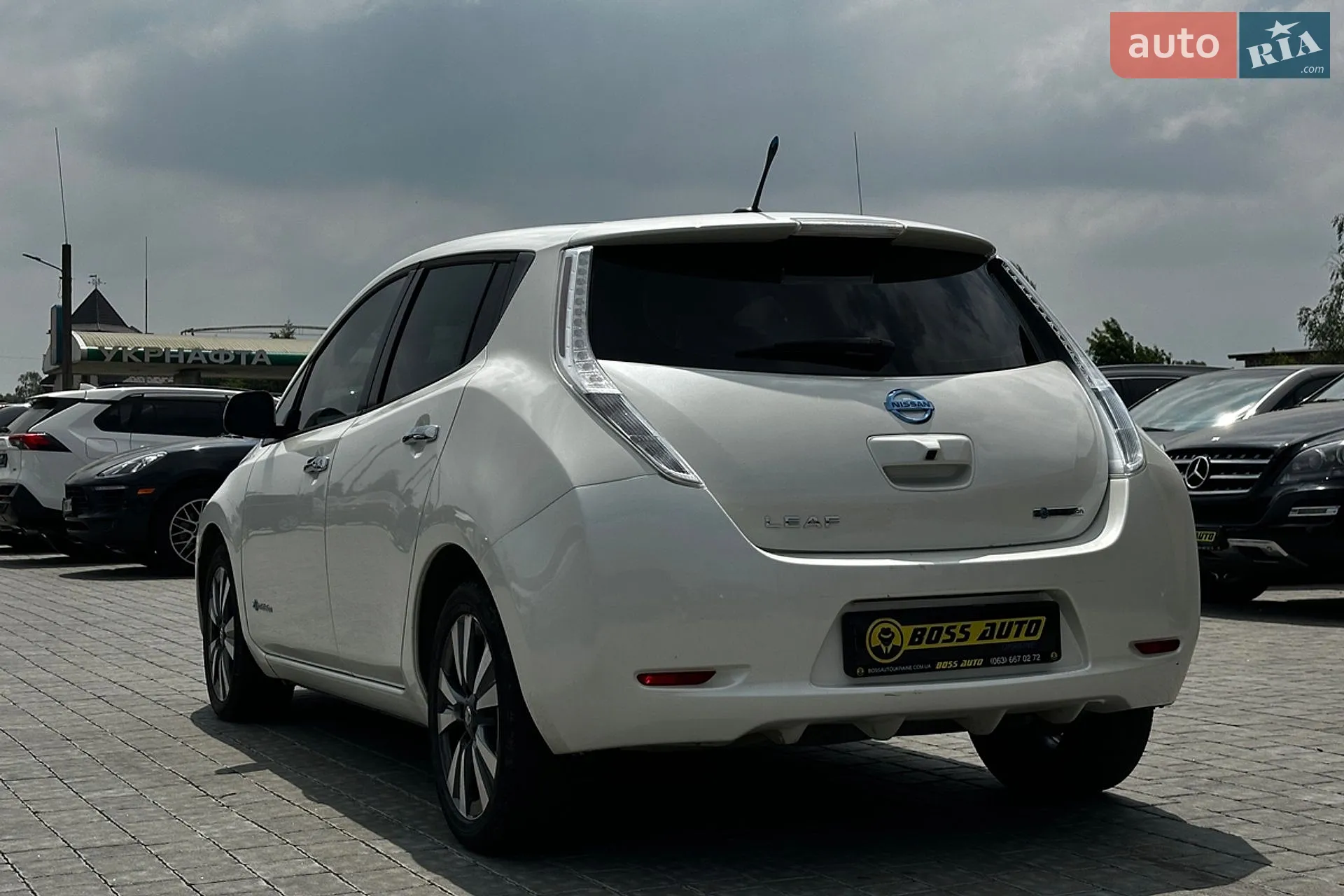 2017 Nissan Leaf - мініатюра 5