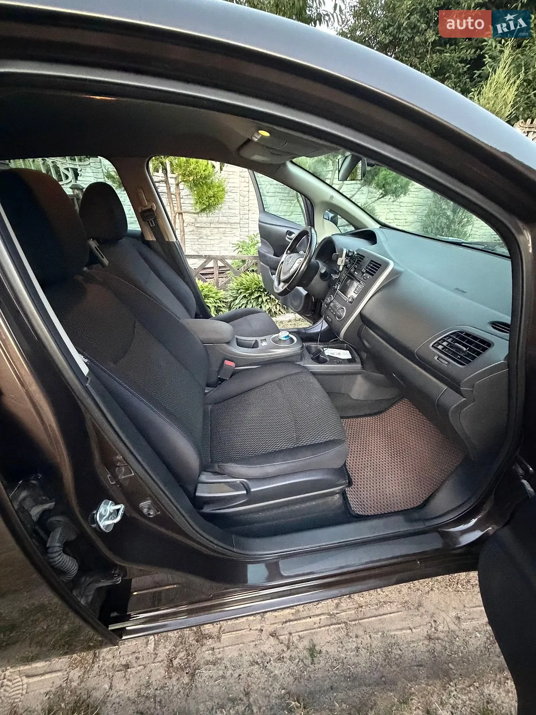 2015 Nissan Leaf - мініатюра 13