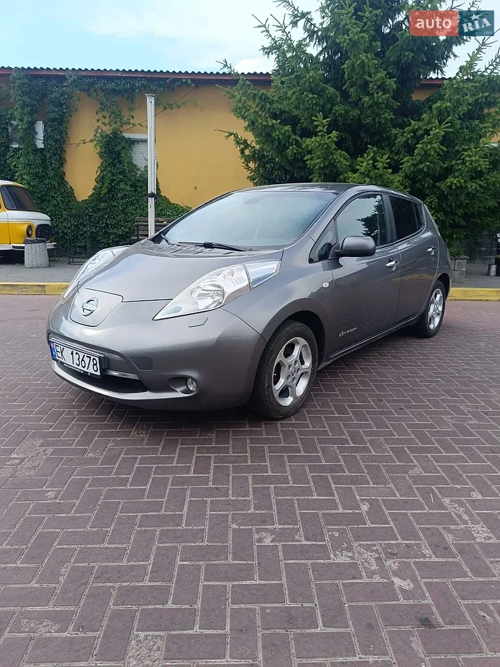 2014 Nissan Leaf - мініатюра 18