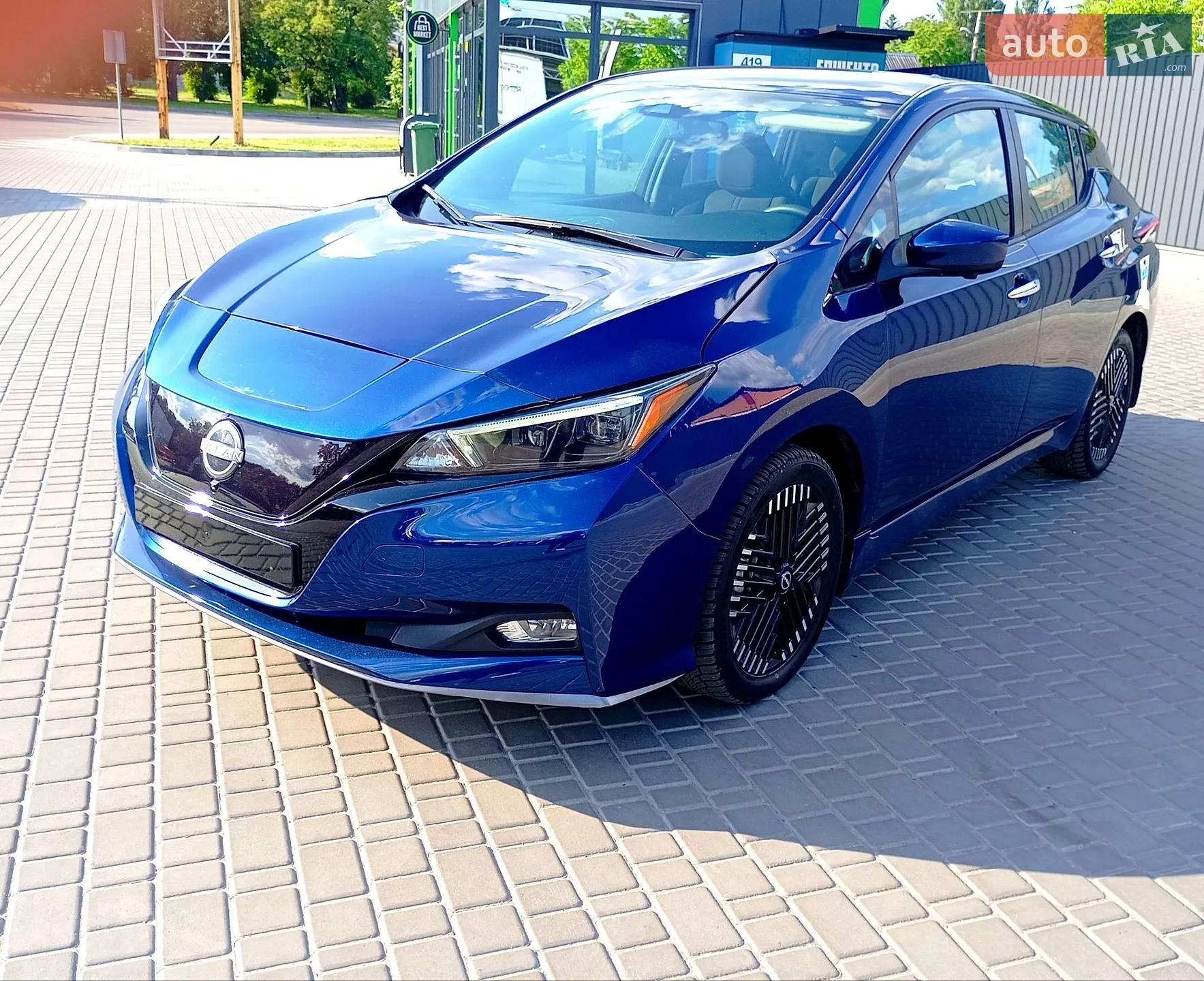 2022 Nissan Leaf - мініатюра 3
