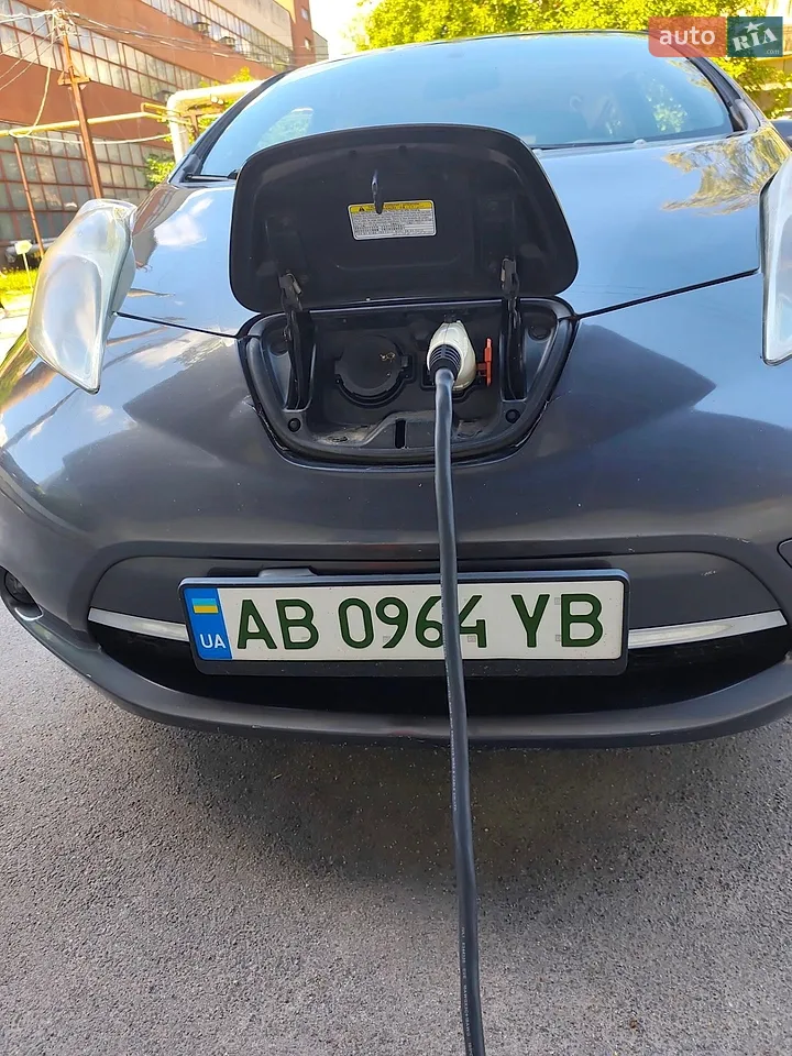 2013 Nissan Leaf - мініатюра 29