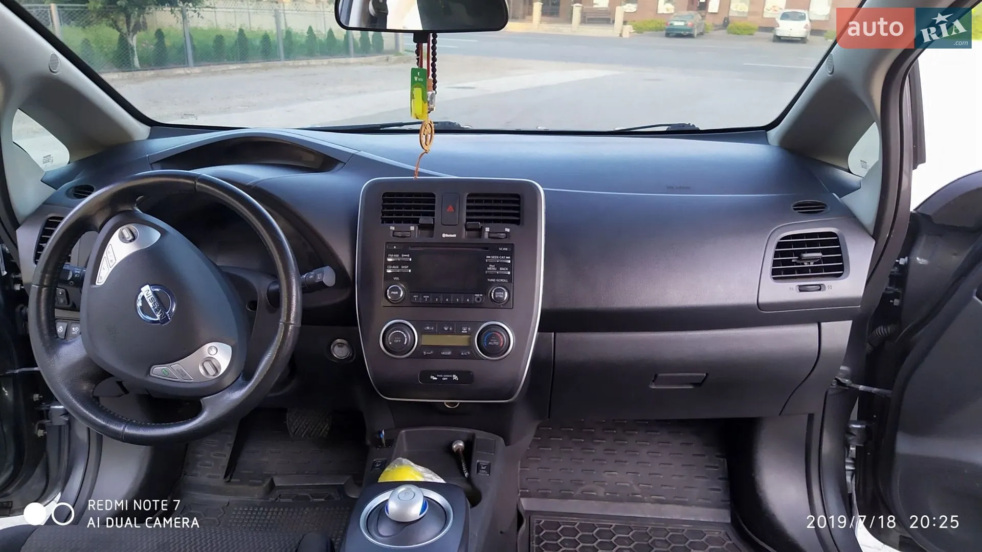 2014 Nissan Leaf - мініатюра 13