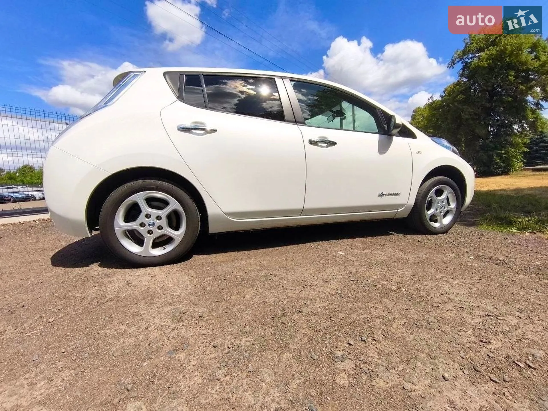 2014 Nissan Leaf - мініатюра 11
