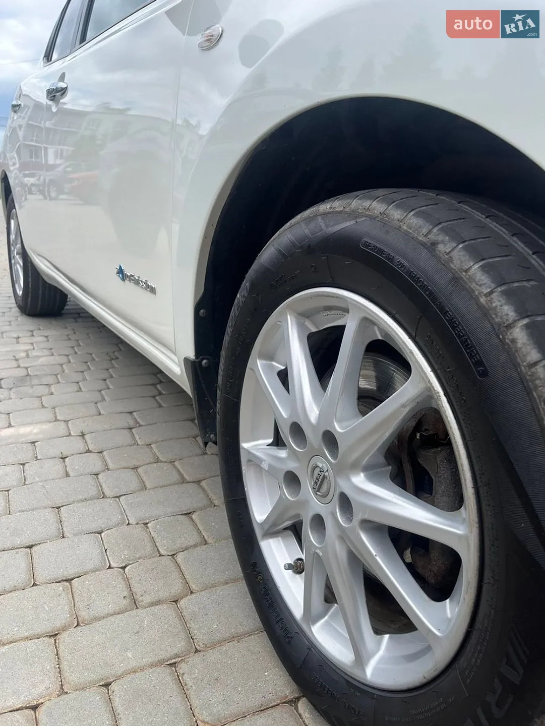 2014 Nissan Leaf - мініатюра 11