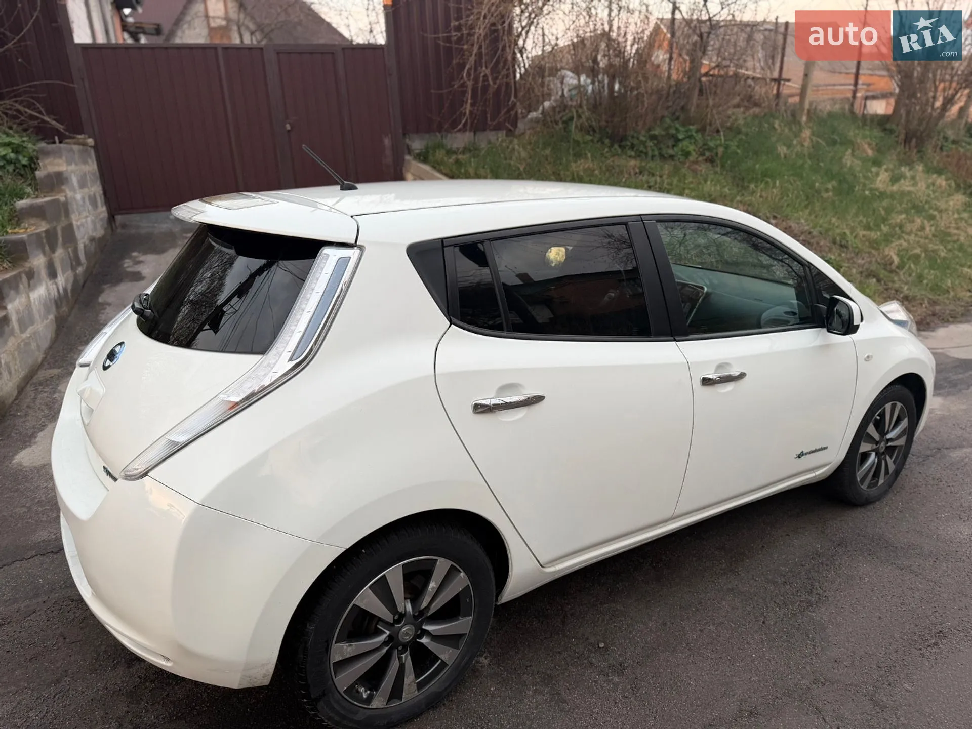 2015 Nissan Leaf - мініатюра 4