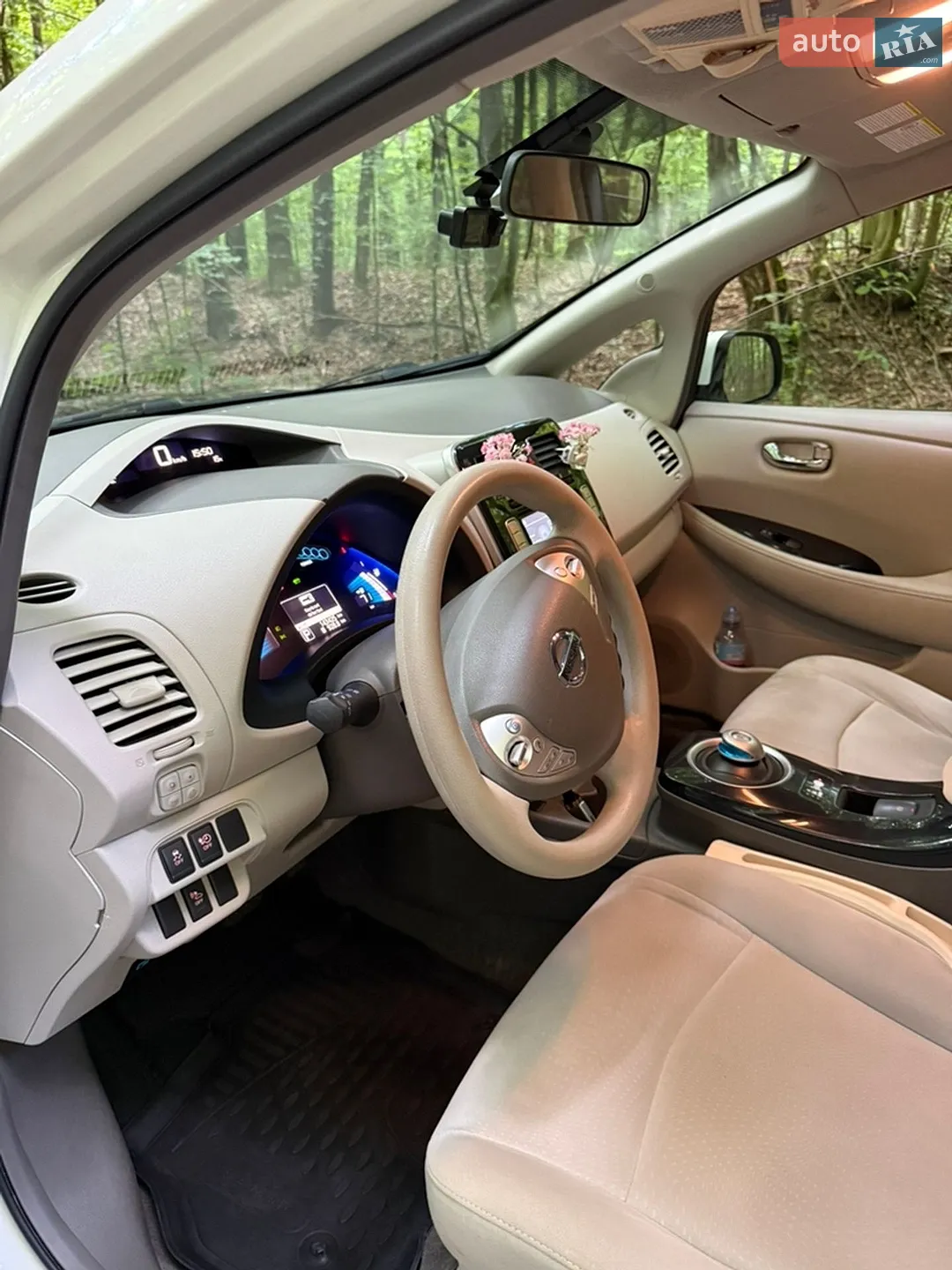 2010 Nissan Leaf - мініатюра 21
