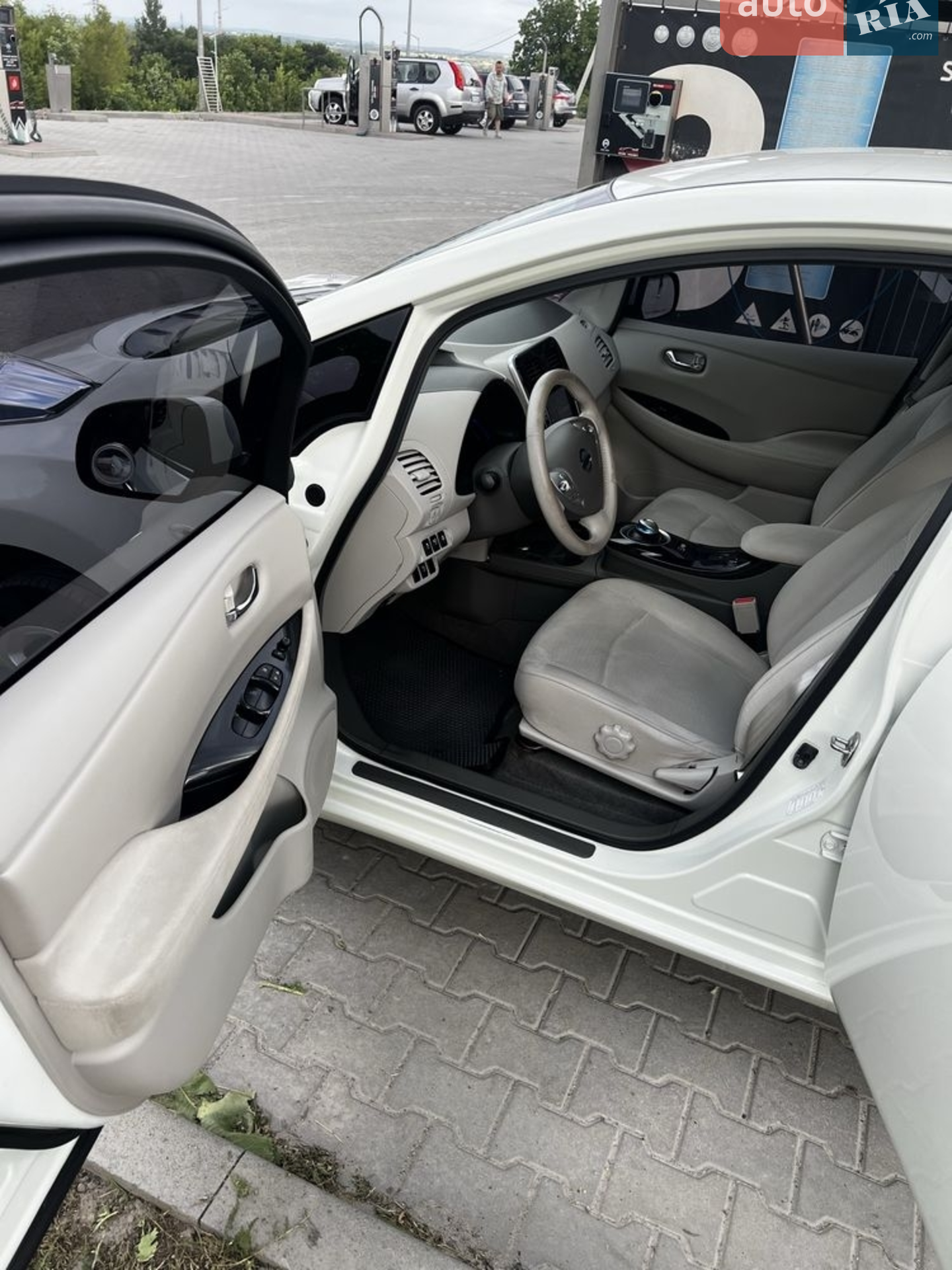 2012 Nissan Leaf - мініатюра 21