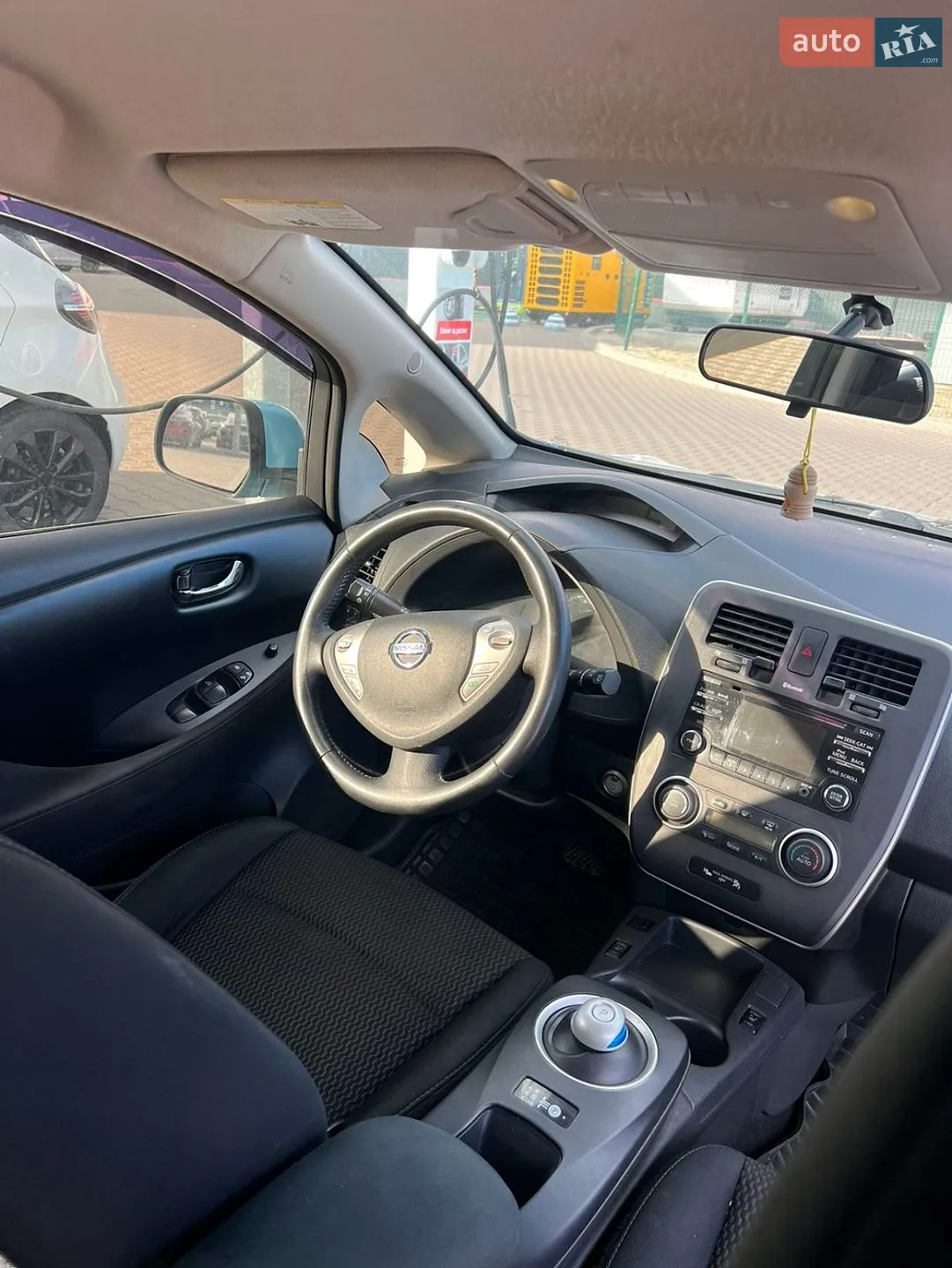 2015 Nissan Leaf - мініатюра 19