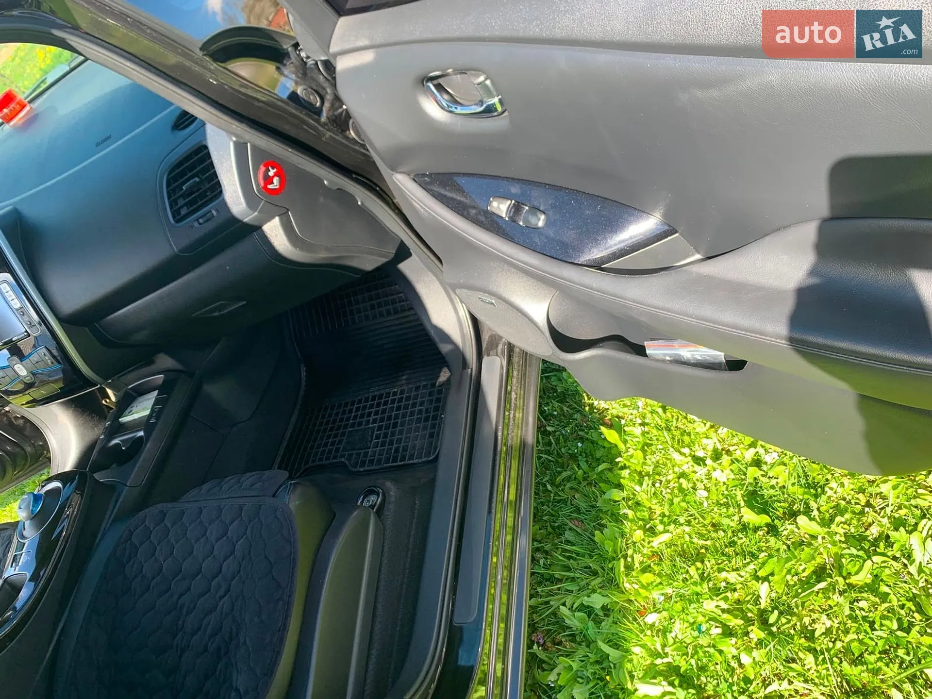 2013 Nissan Leaf - мініатюра 4