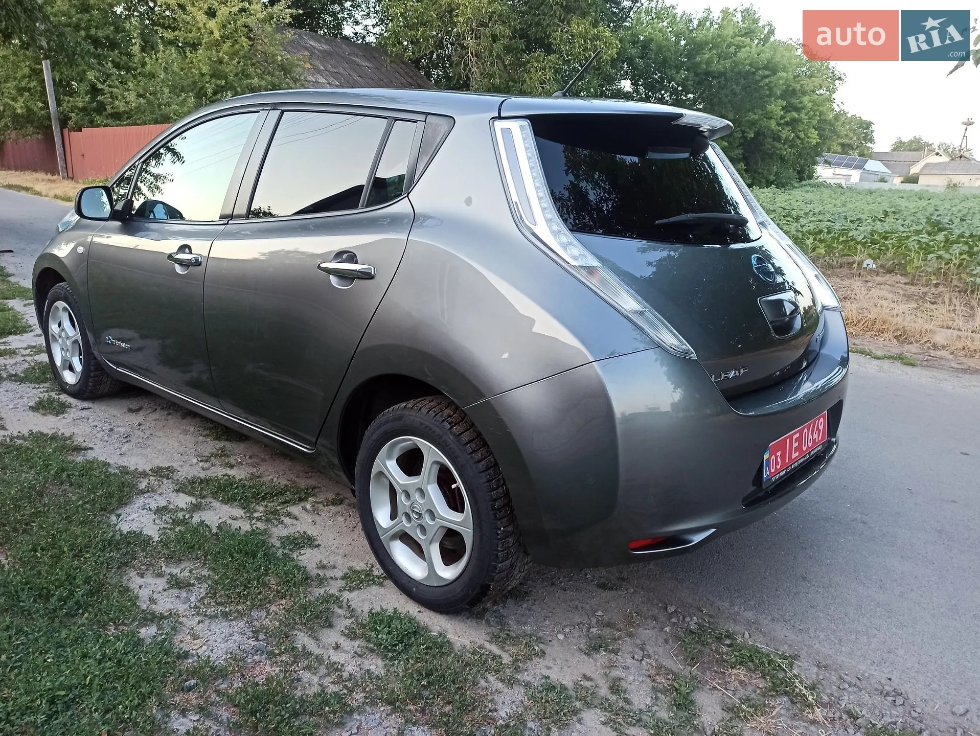2015 Nissan Leaf - мініатюра 10