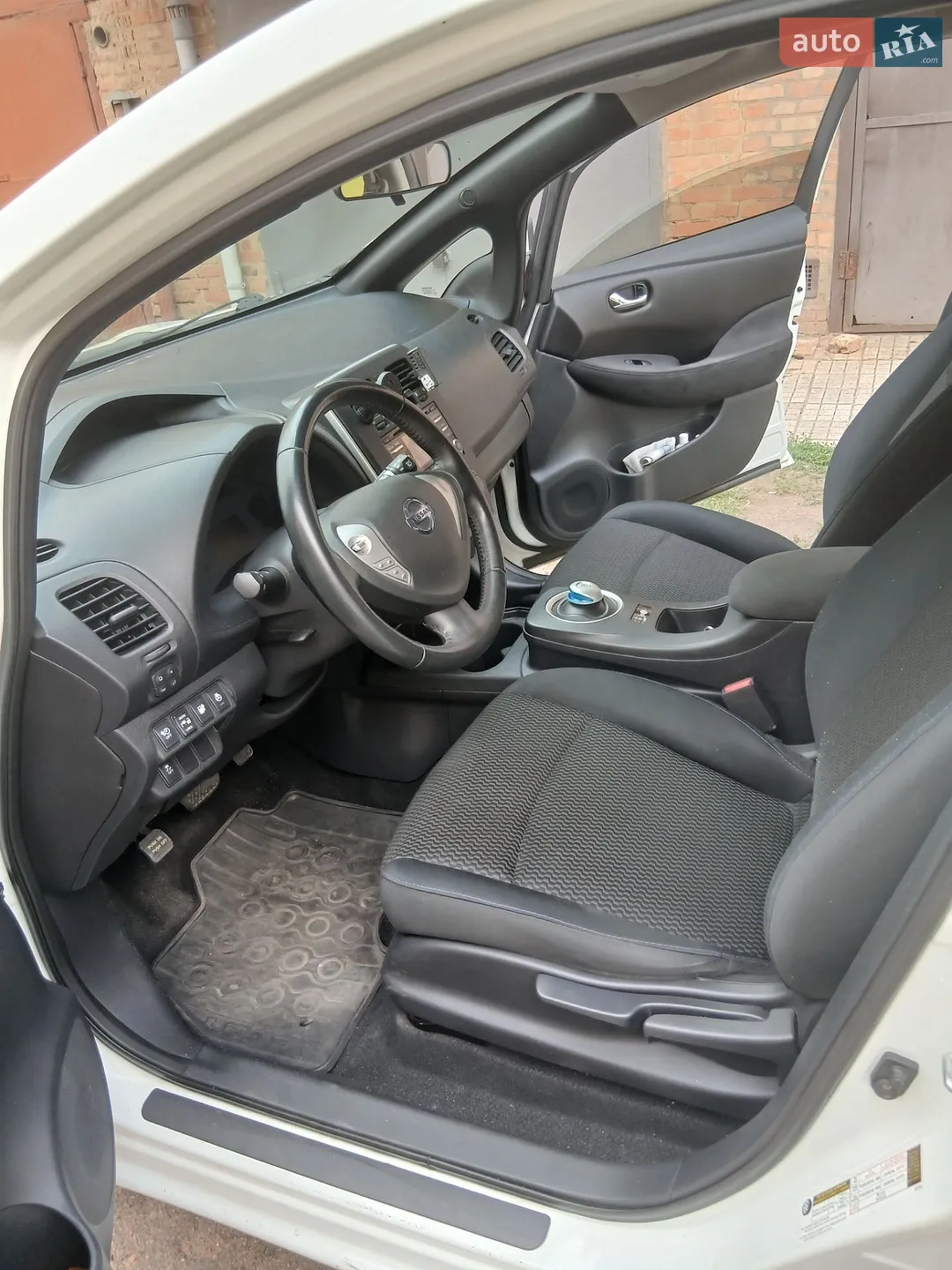 2013 Nissan Leaf - мініатюра 5