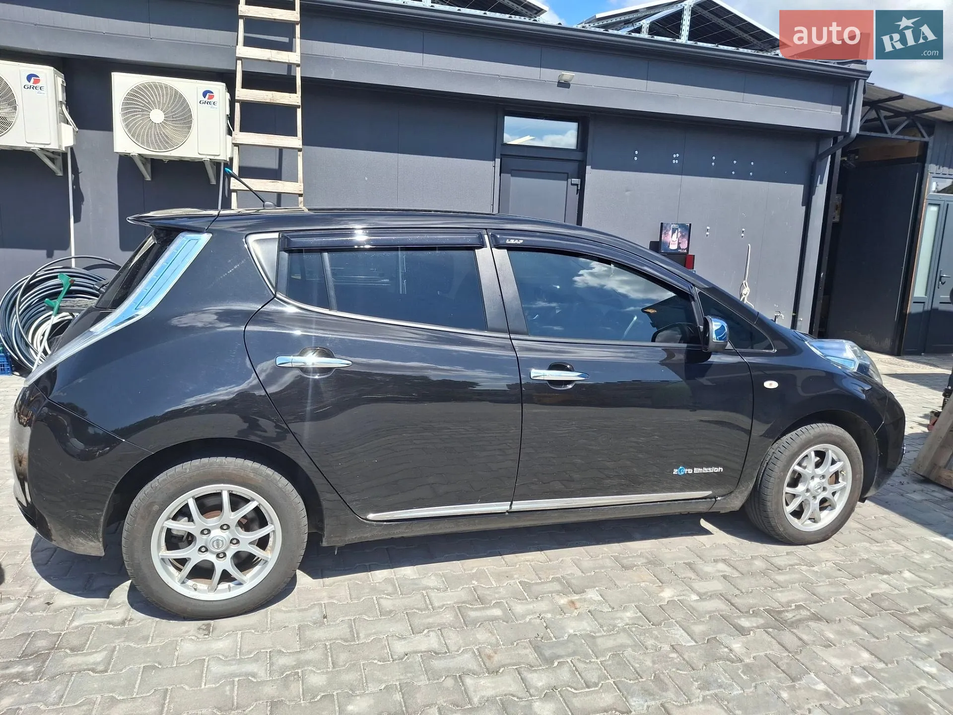 2014 Nissan Leaf - мініатюра 2