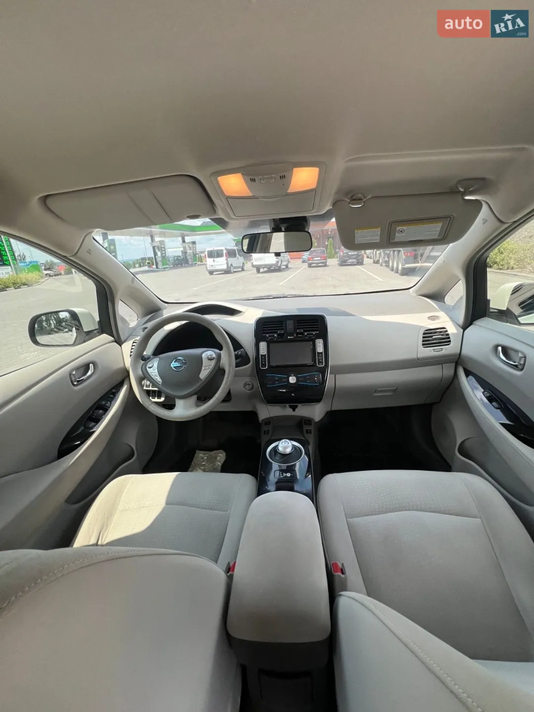 2011 Nissan Leaf - мініатюра 18