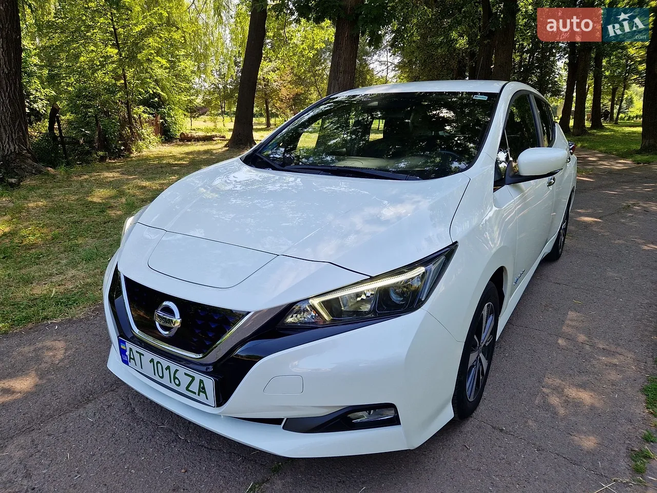 2020 Nissan Leaf - мініатюра 11