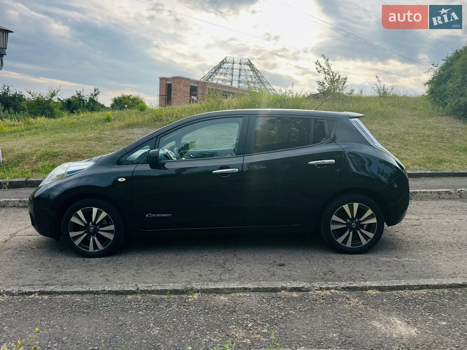 2015 Nissan Leaf - мініатюра 3
