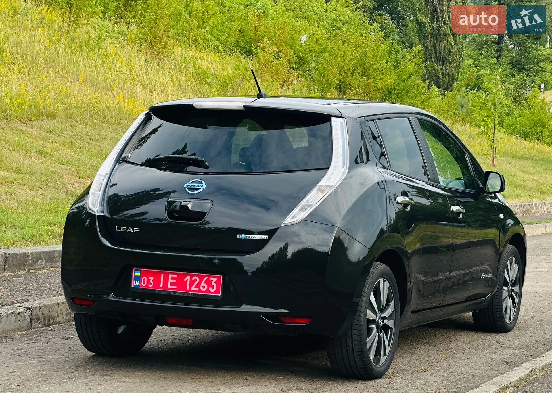 2015 Nissan Leaf - мініатюра 7