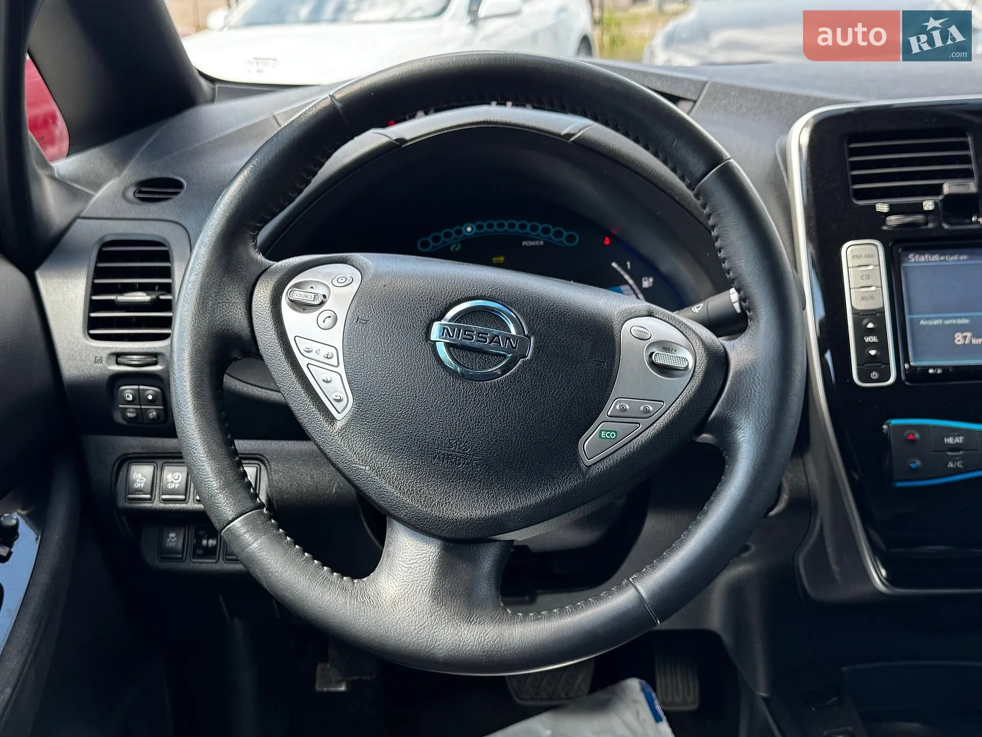 2013 Nissan Leaf - мініатюра 21