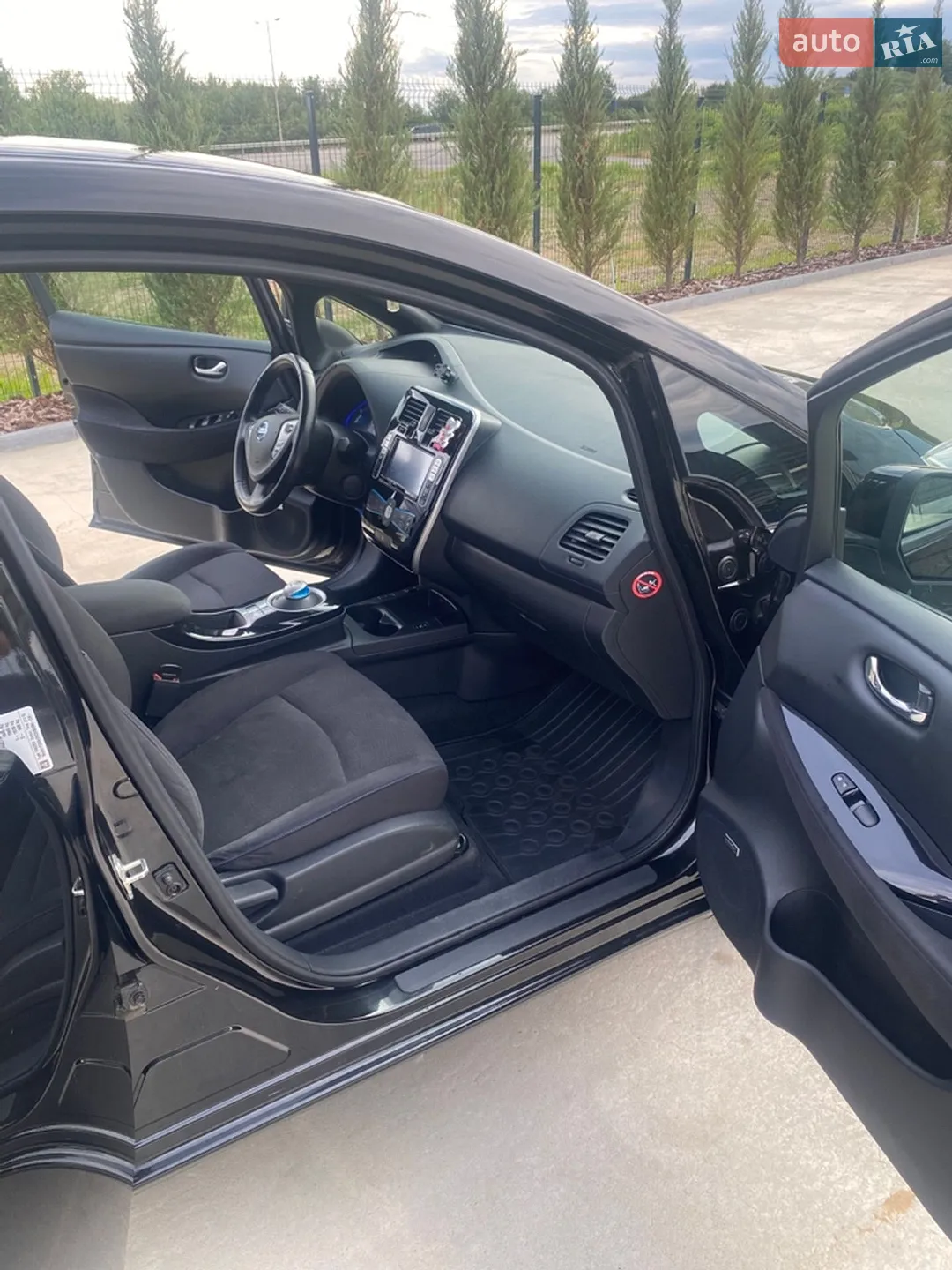2015 Nissan Leaf - мініатюра 16