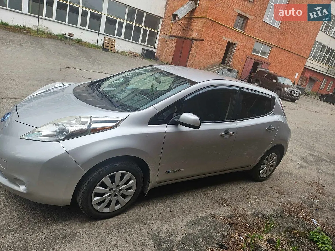 2014 Nissan Leaf - мініатюра 17