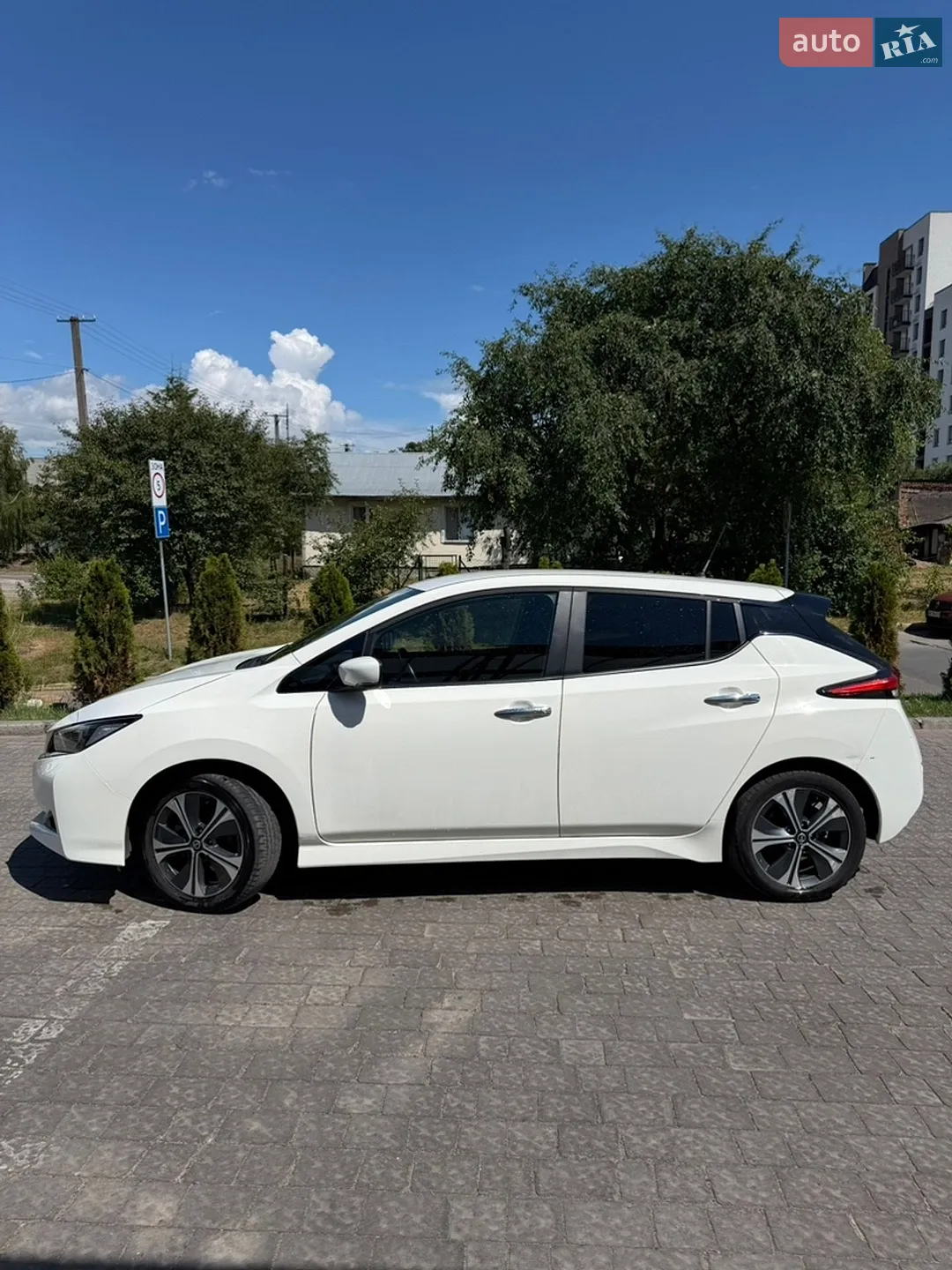 2020 Nissan Leaf - мініатюра 6