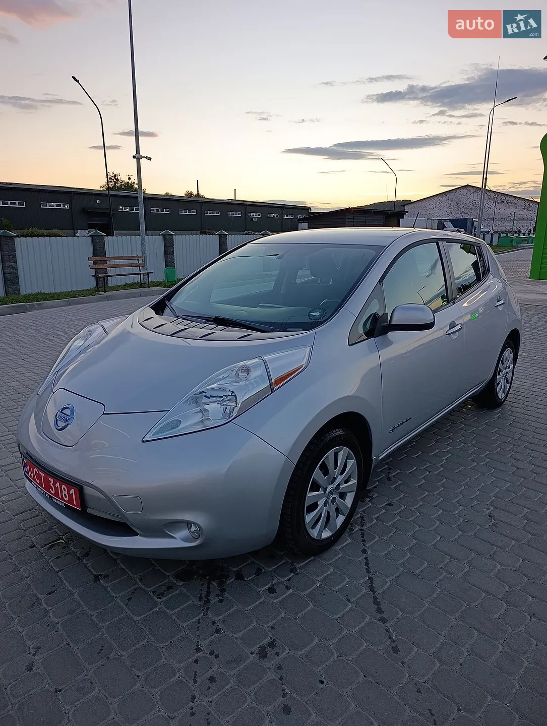 2014 Nissan Leaf - мініатюра 3