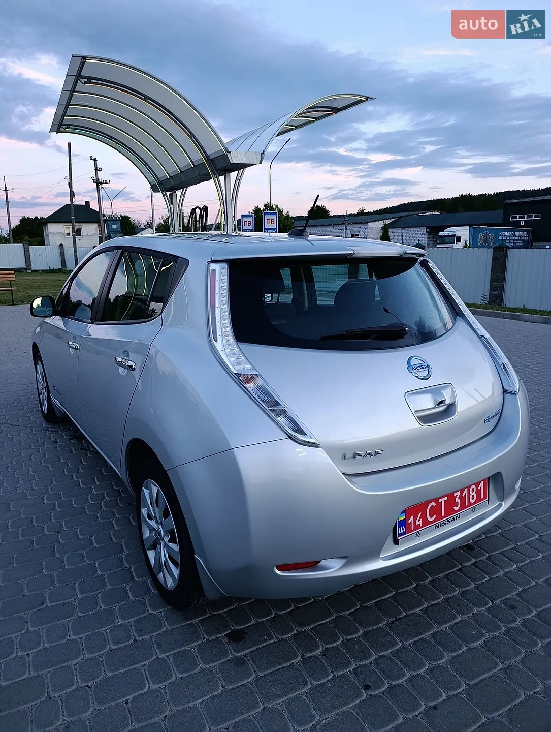 2014 Nissan Leaf - мініатюра 10