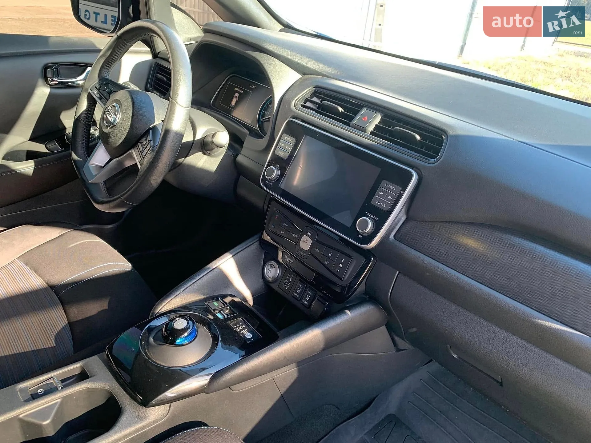 2020 Nissan Leaf - мініатюра 8