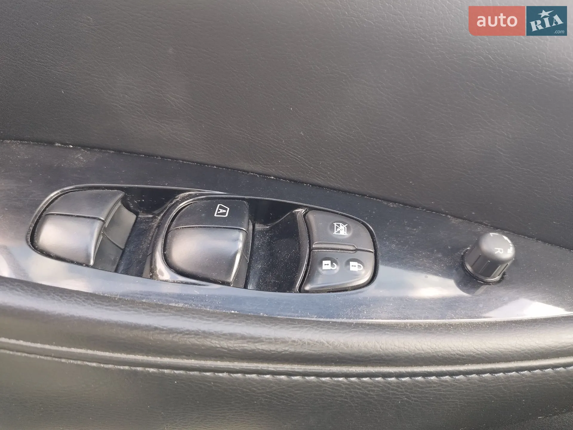 2016 Nissan Leaf - мініатюра 16