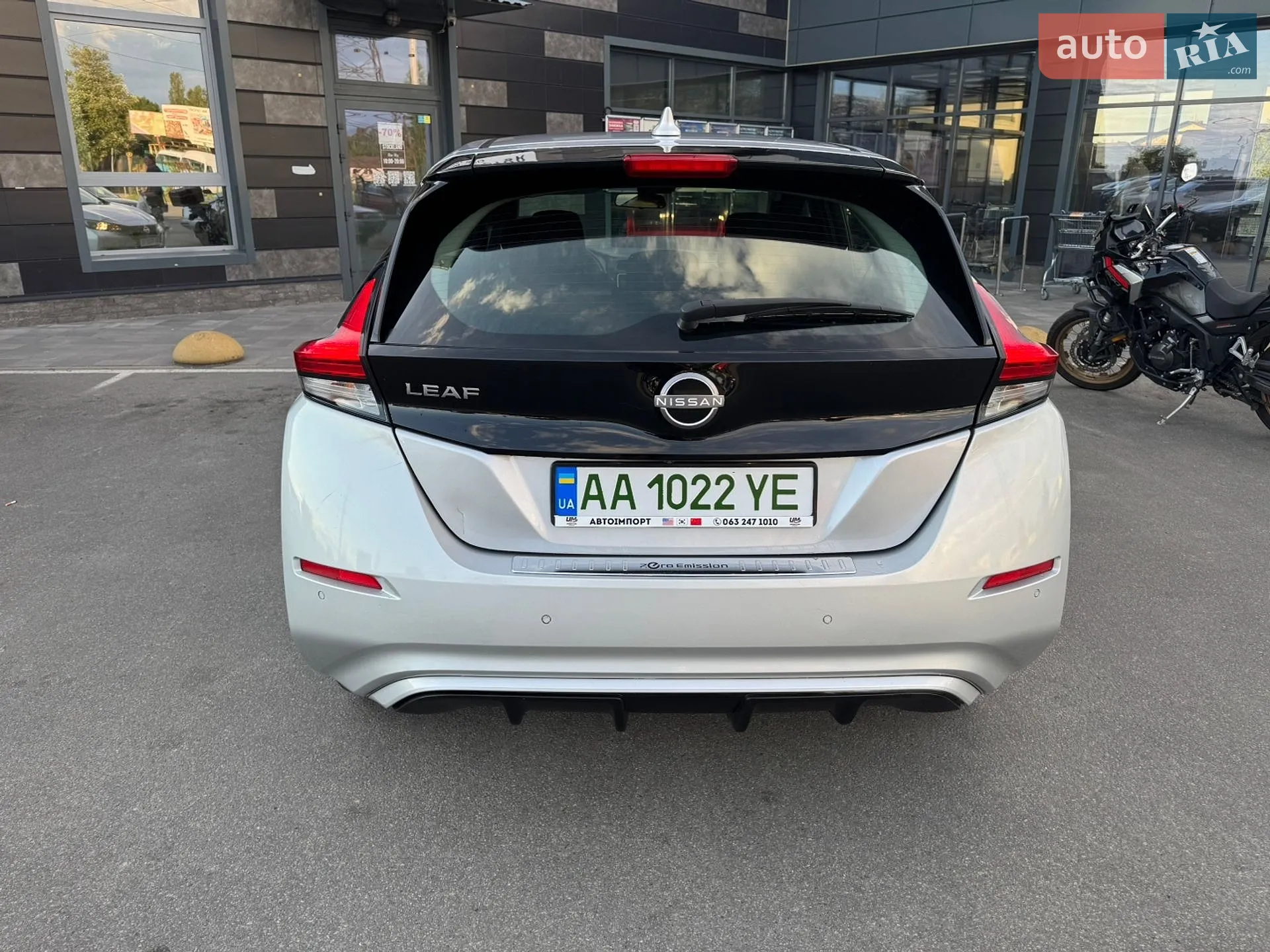 2022 Nissan Leaf - мініатюра 8